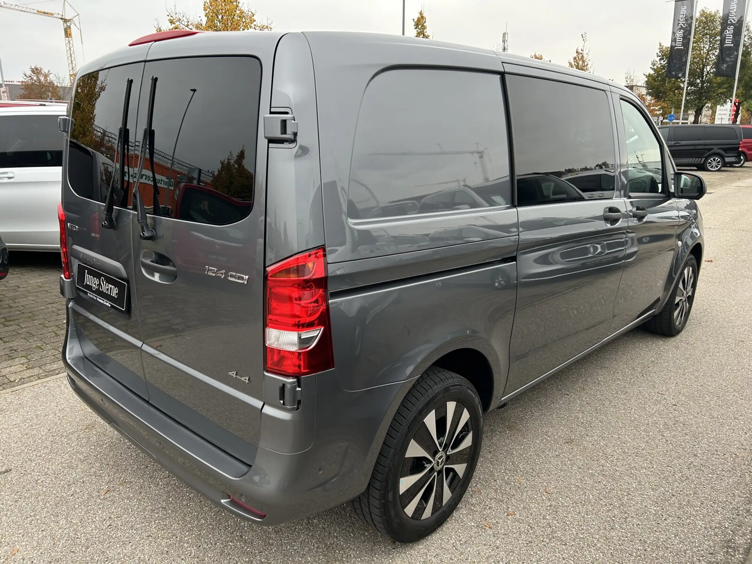 Mercedes-Benz - Vito