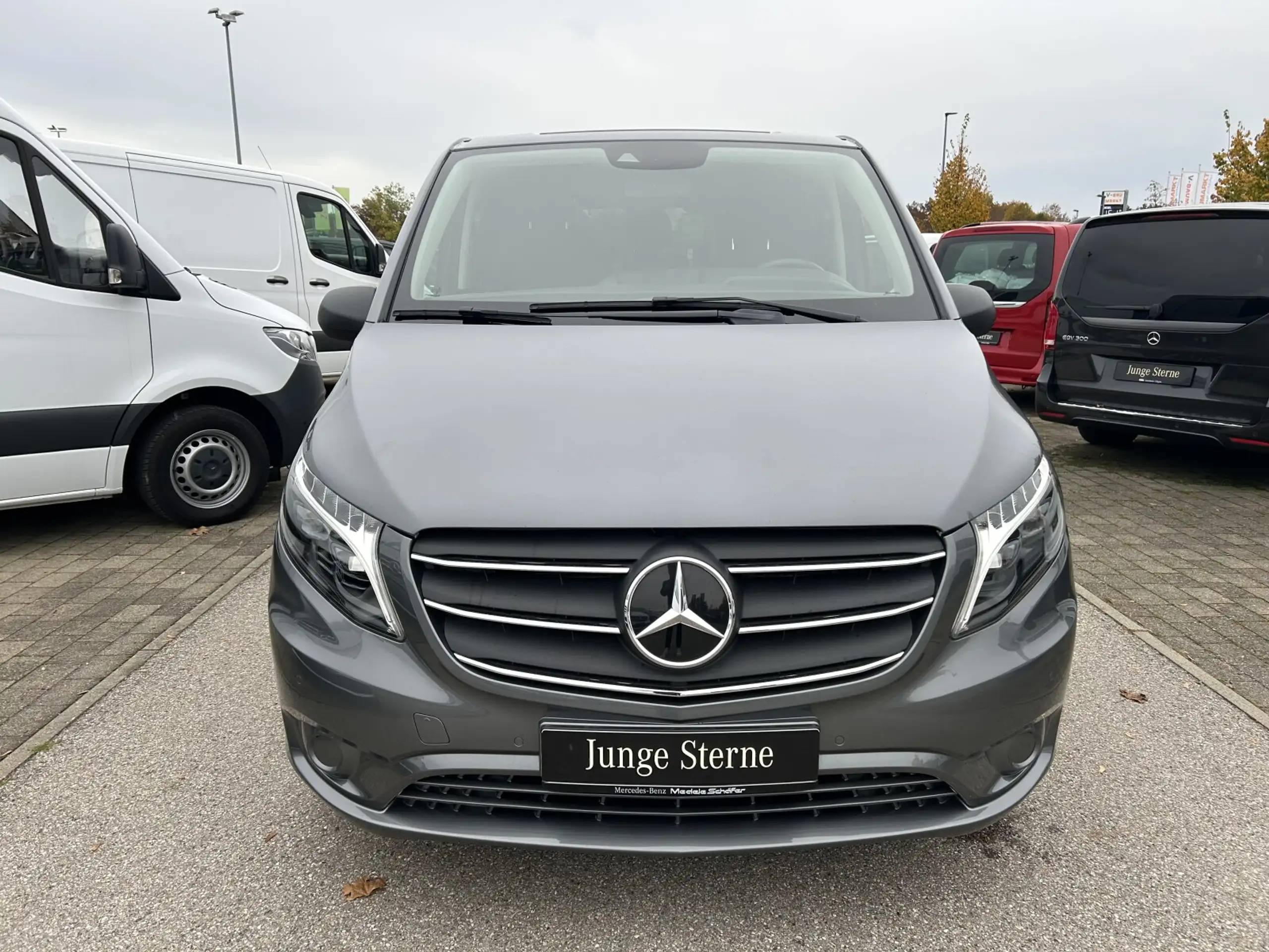 Mercedes-Benz - Vito