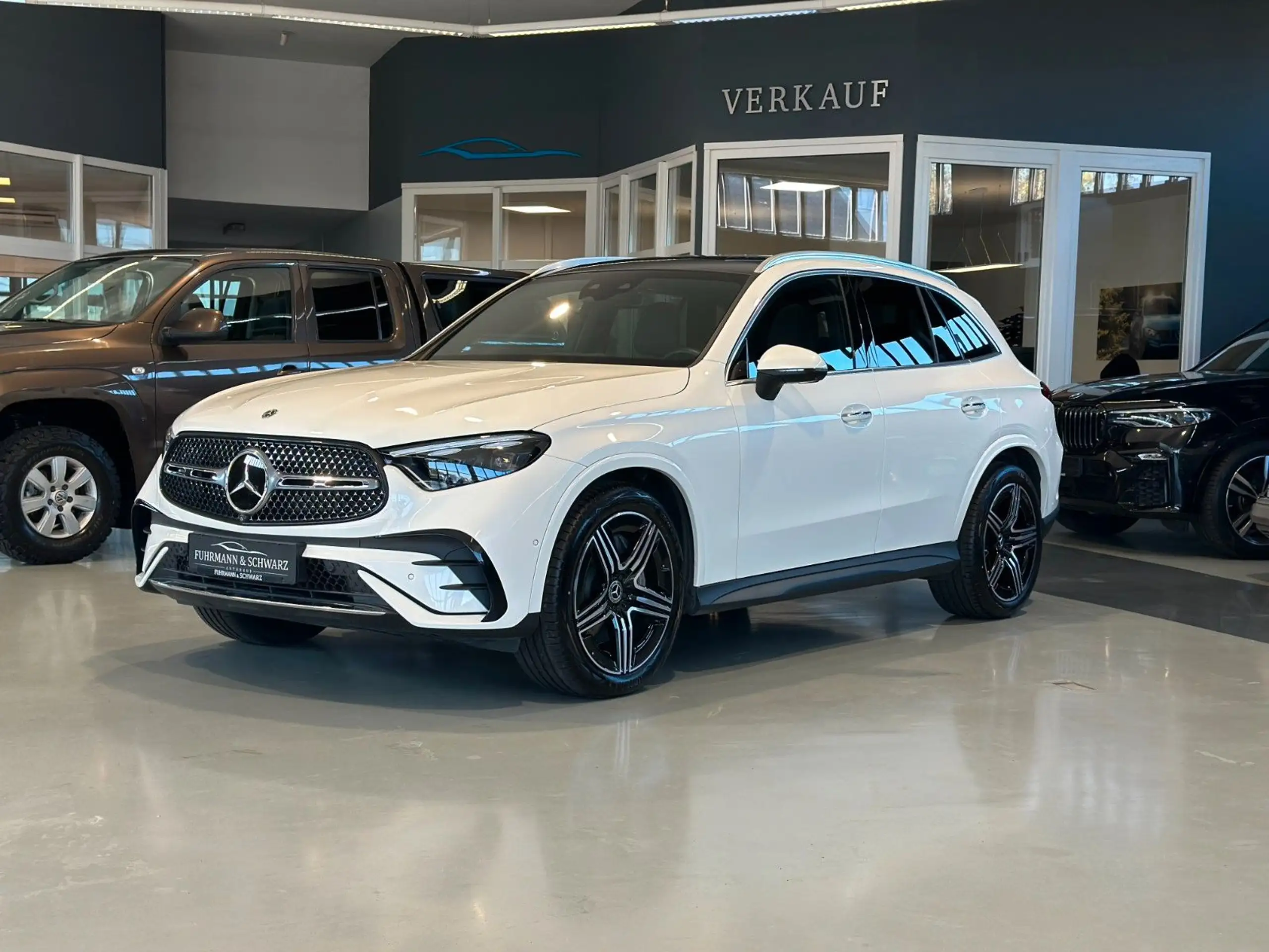 Mercedes-Benz - GLC 220