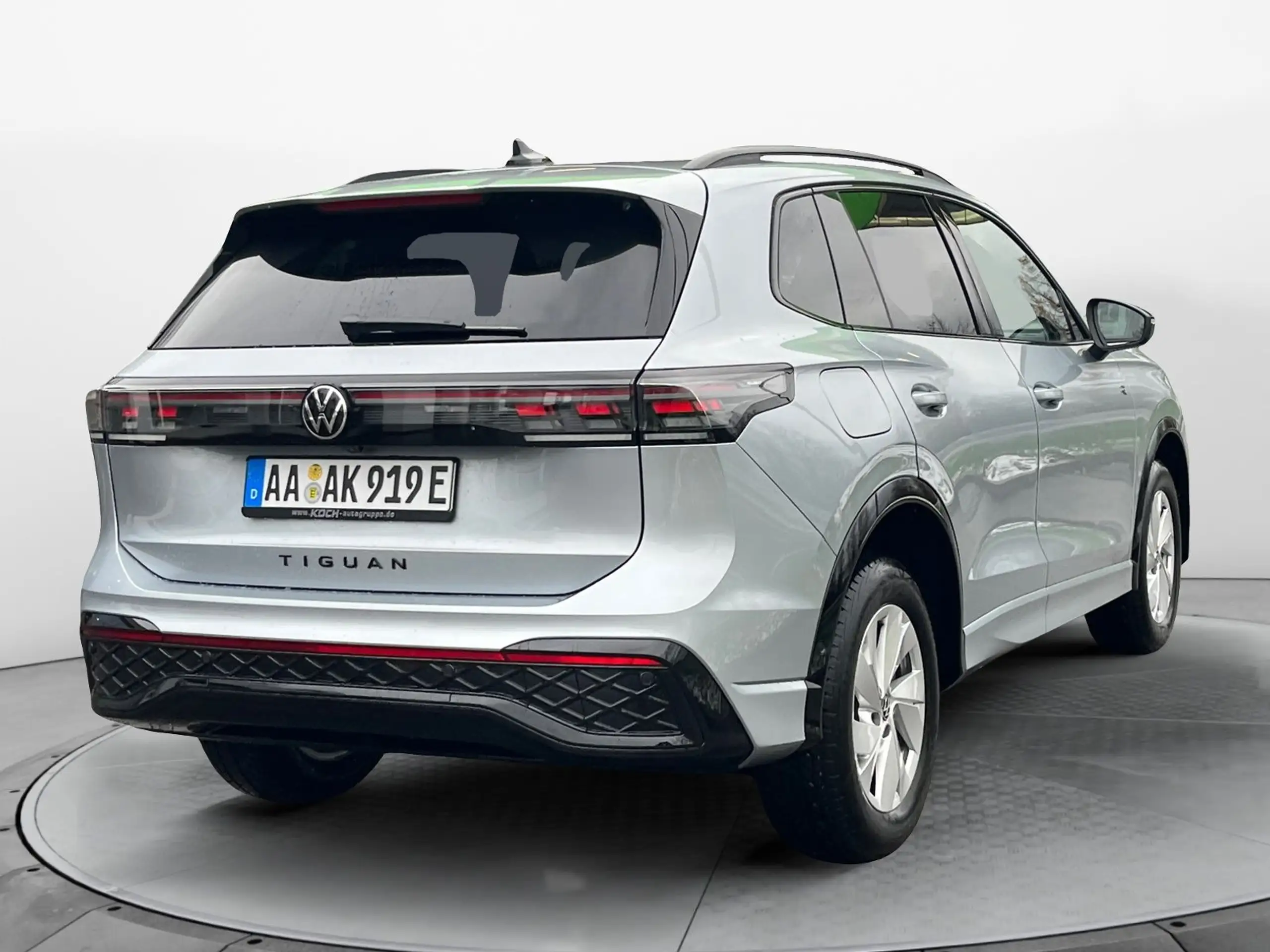 Volkswagen - Tiguan