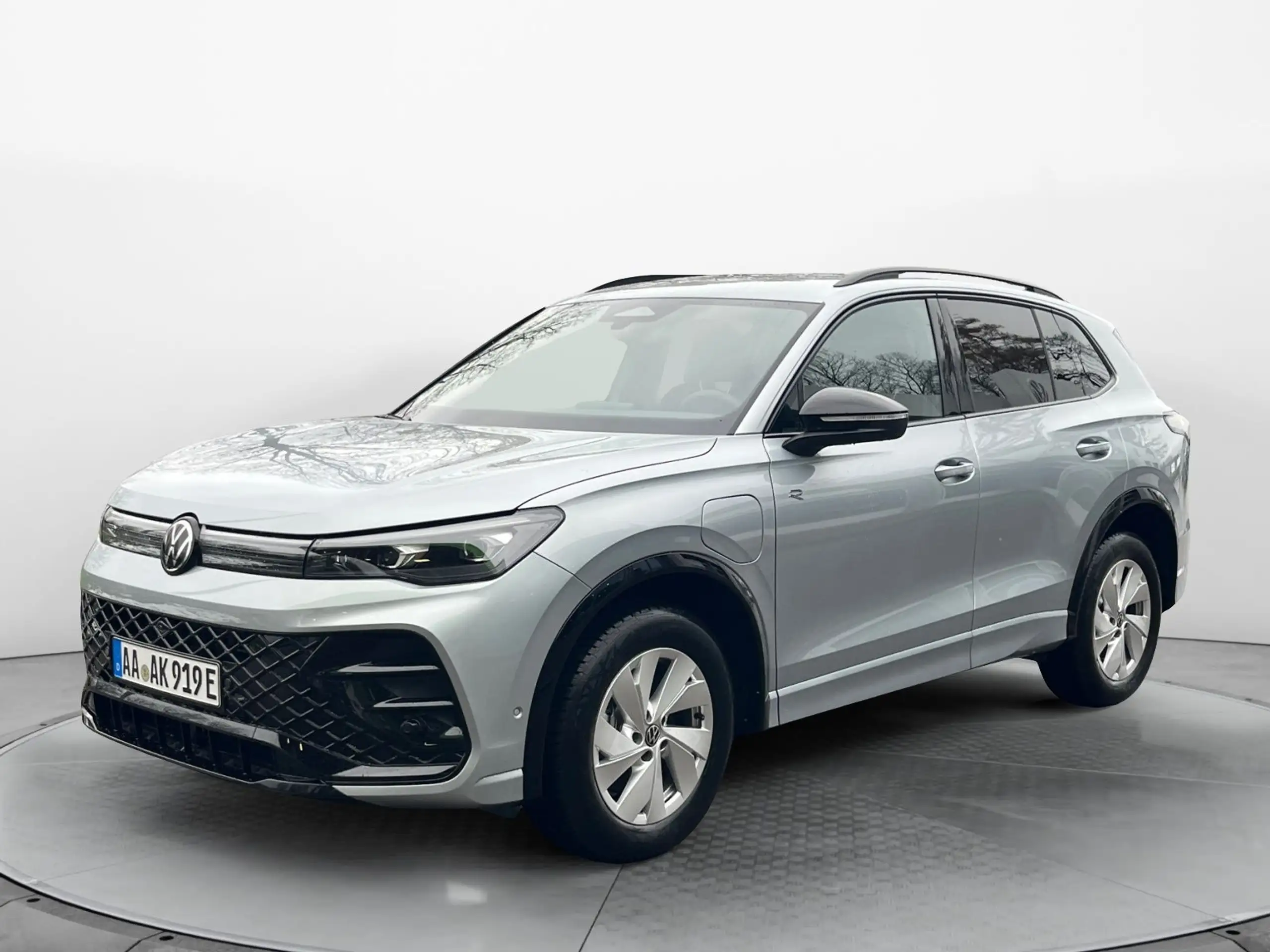 Volkswagen - Tiguan