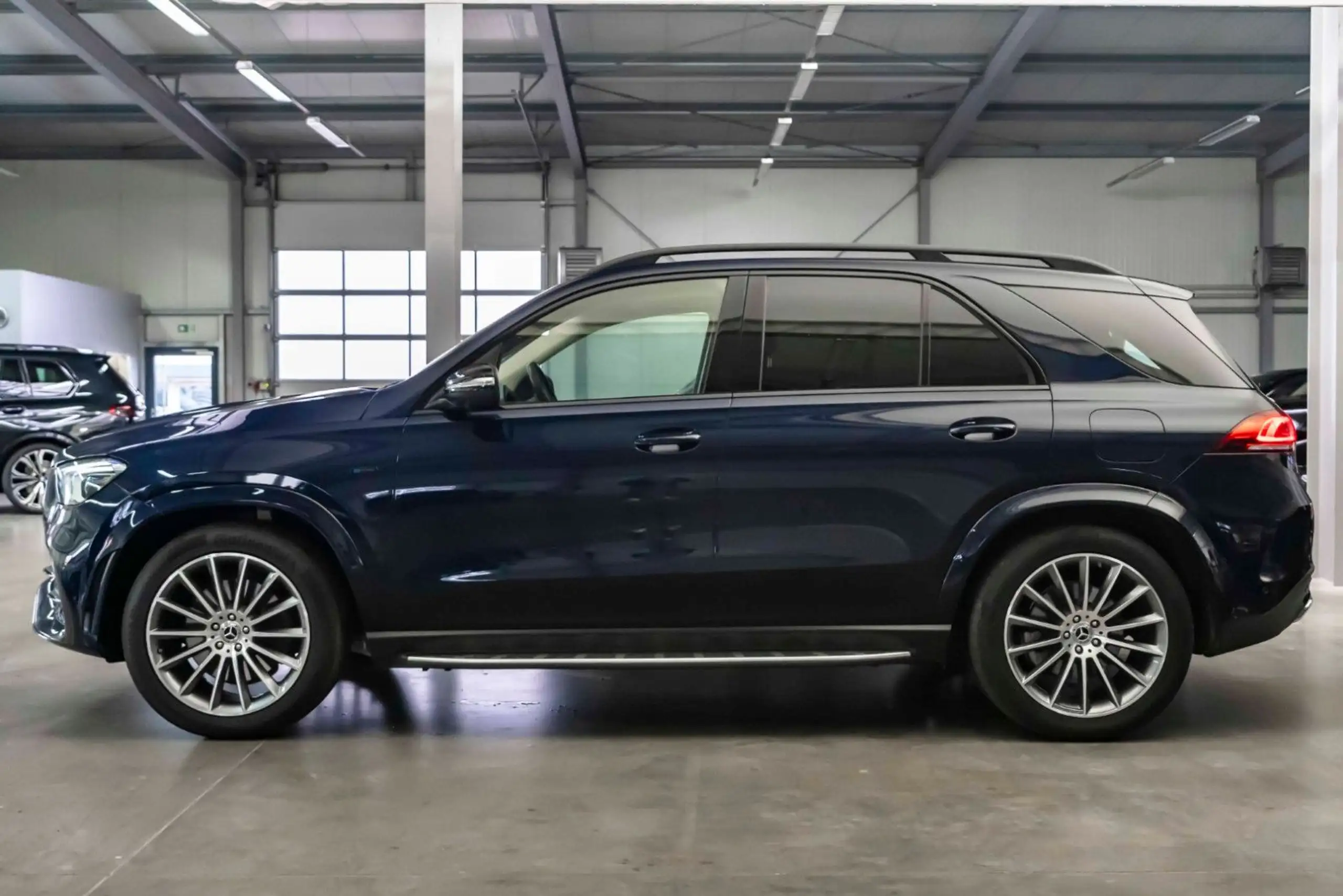 Mercedes-Benz - GLE 350