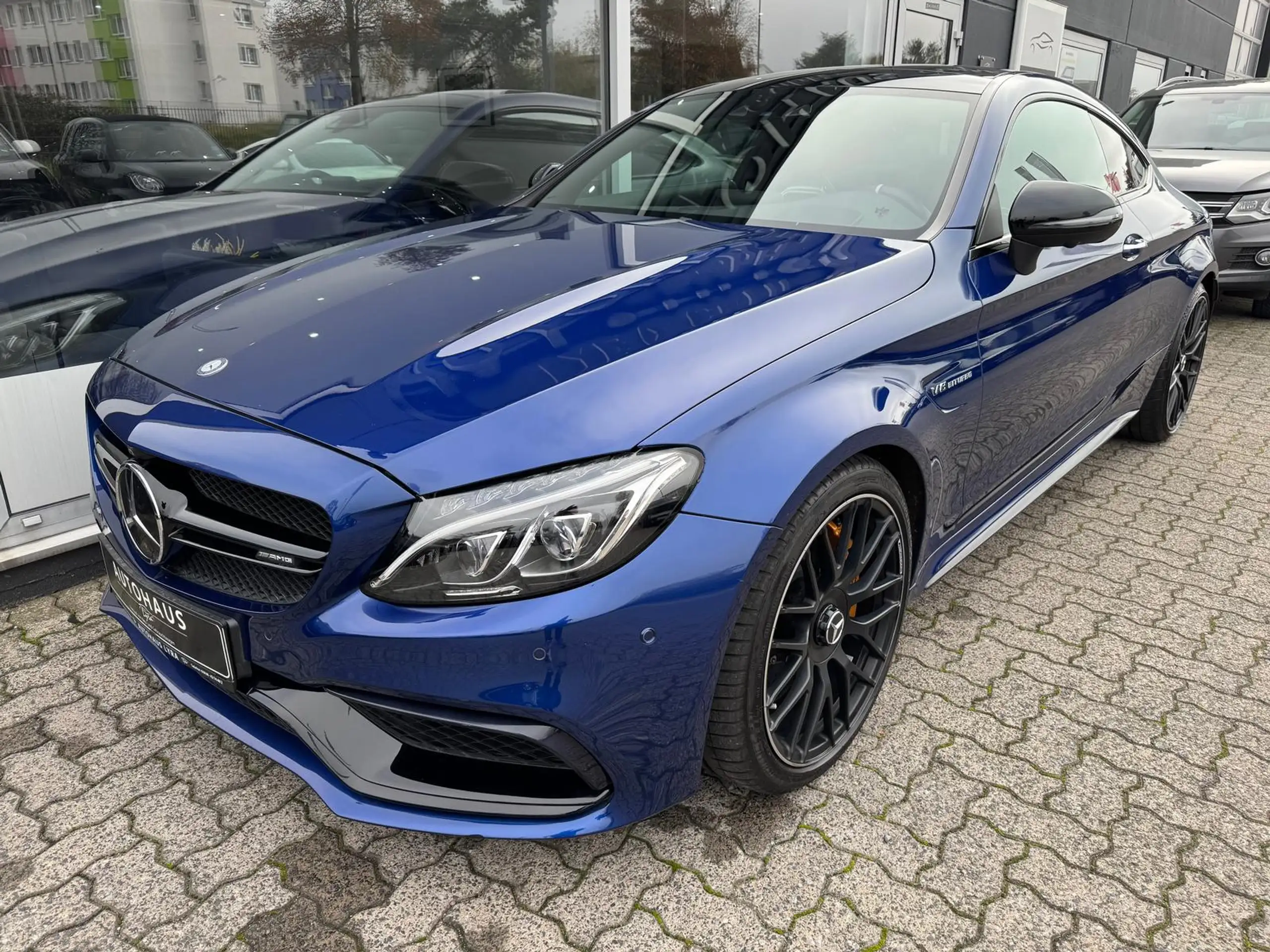 Mercedes-Benz - C 63 AMG