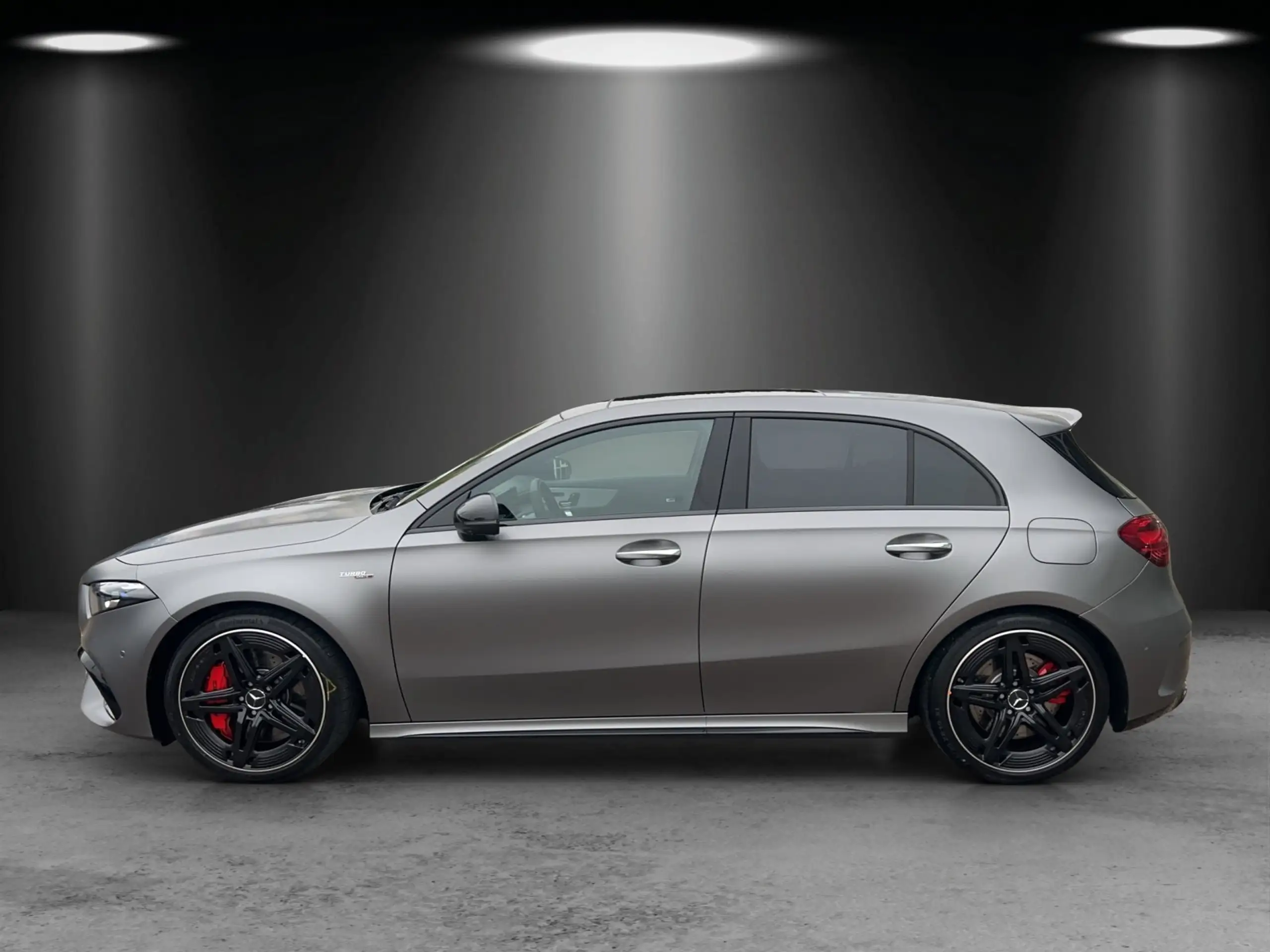 Mercedes-Benz - A 45 AMG