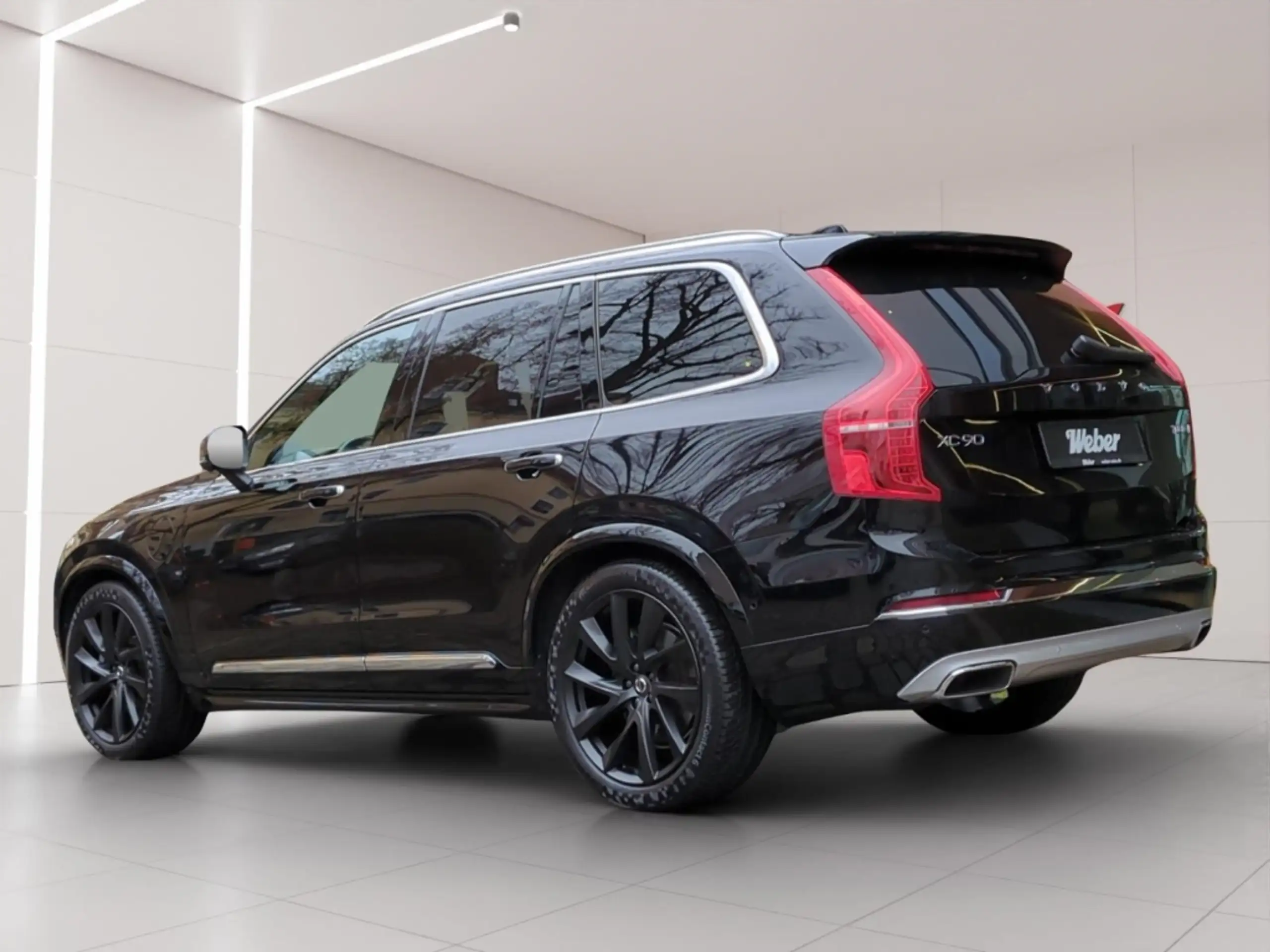 Volvo - XC90