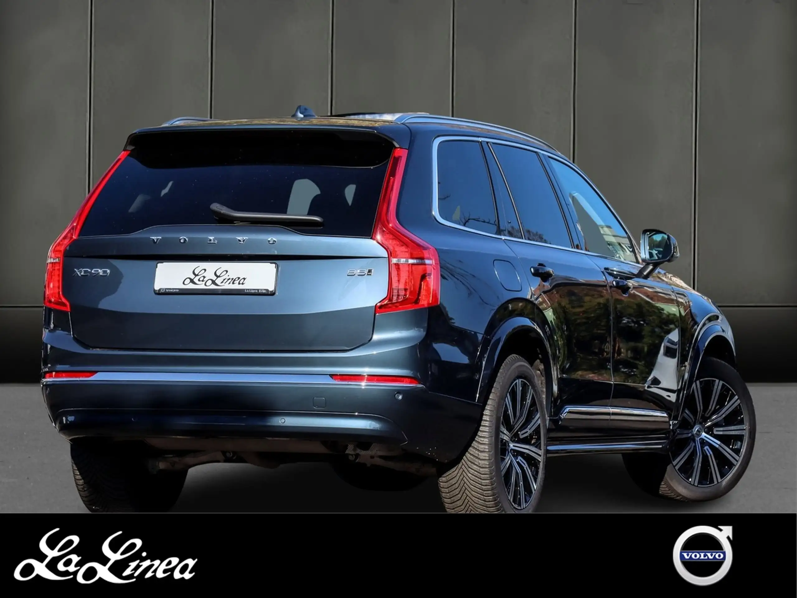 Volvo - XC90