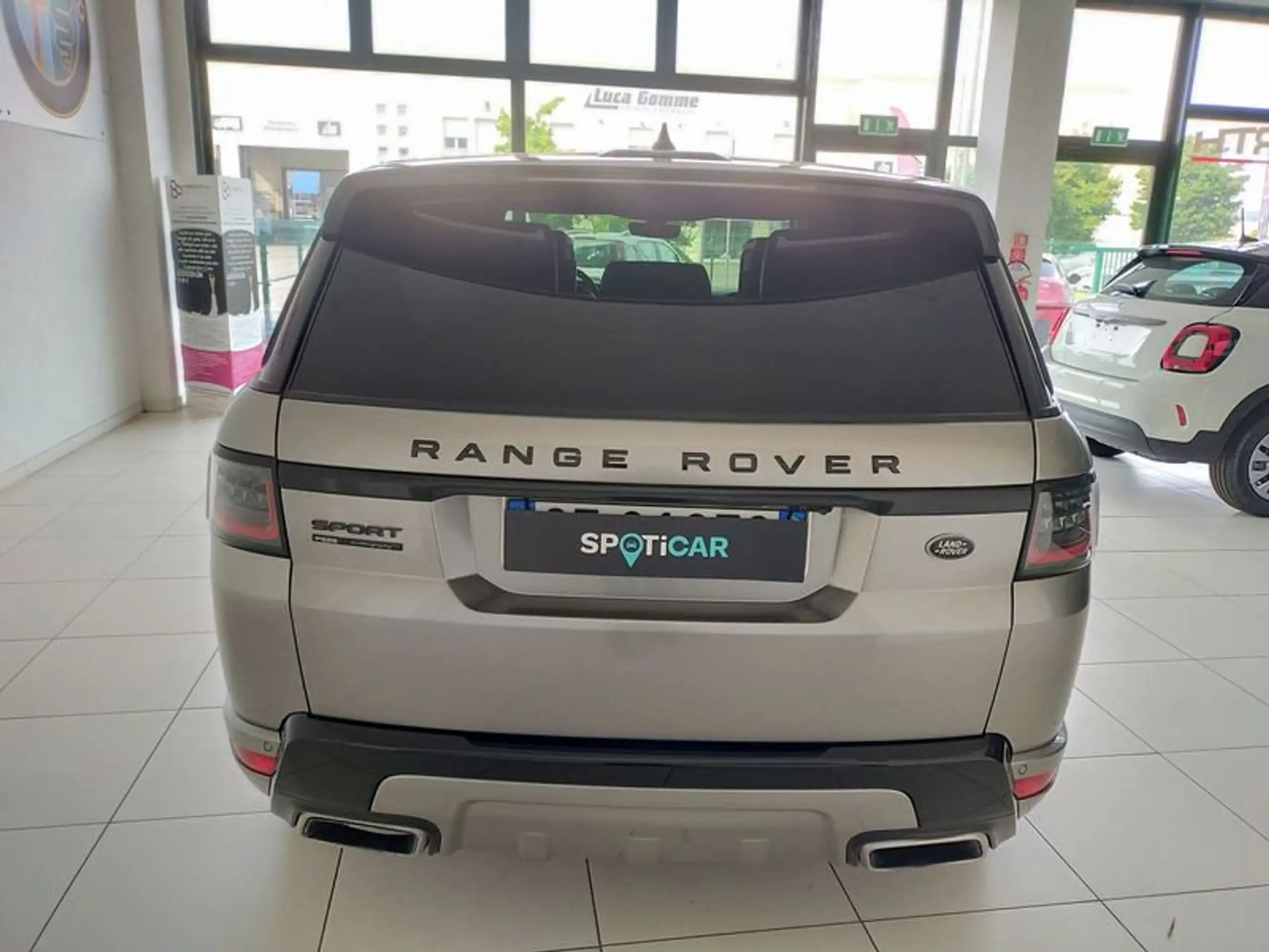 Land Rover - Range Rover Sport