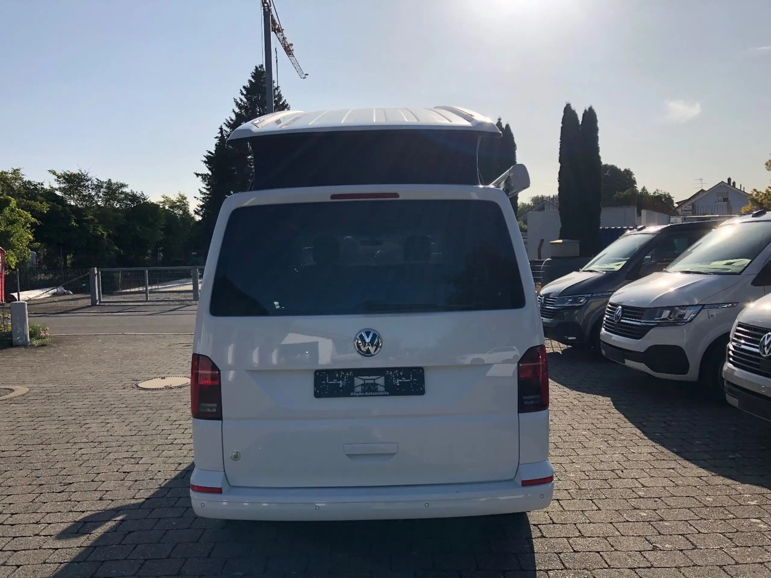 Volkswagen - T6 California