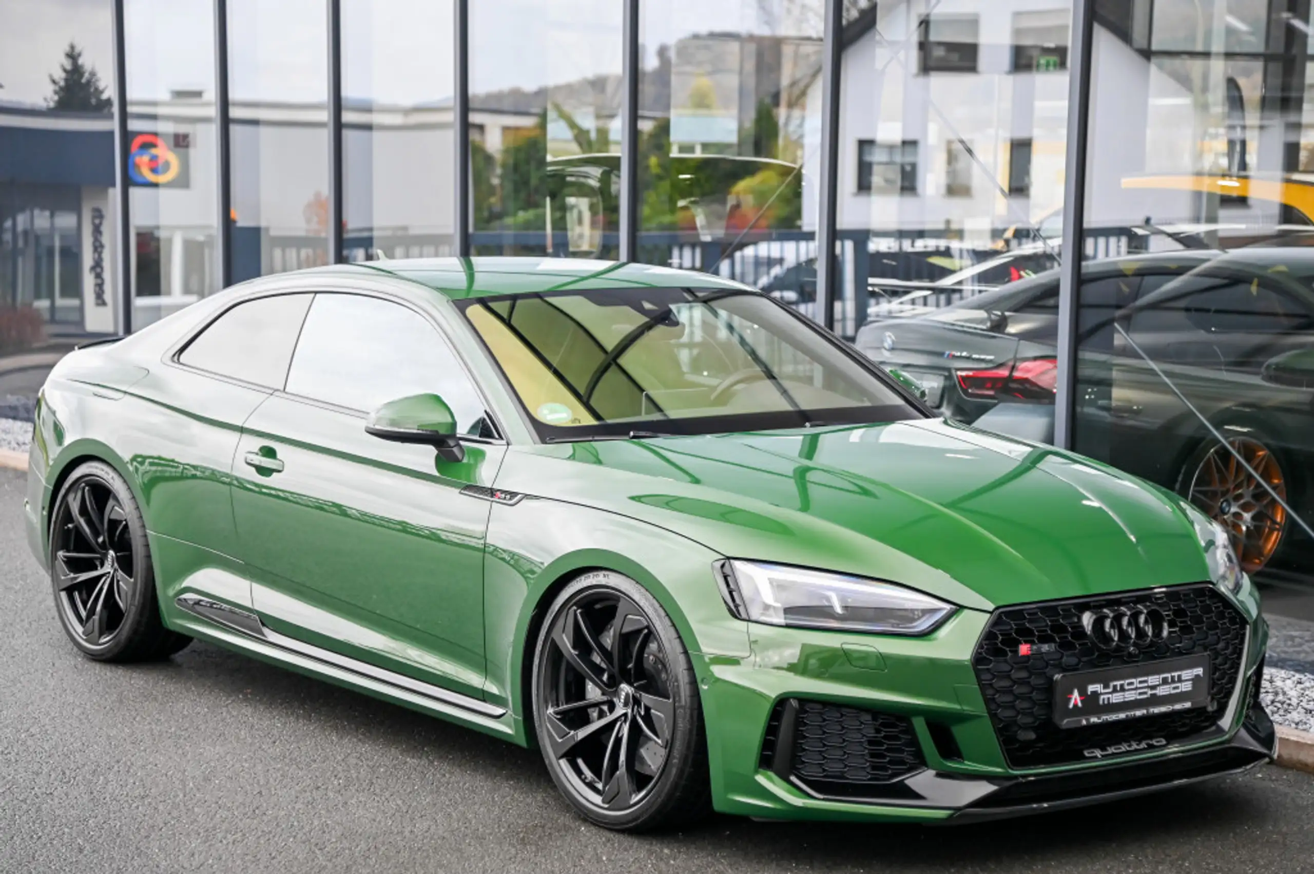 Audi - RS5