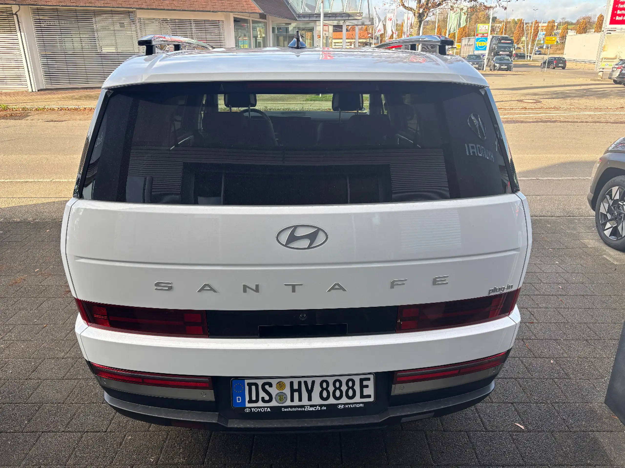 Hyundai - SANTA FE