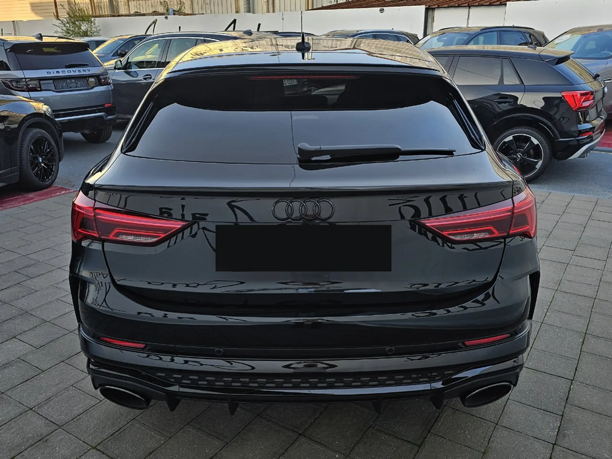 Audi - RS Q3