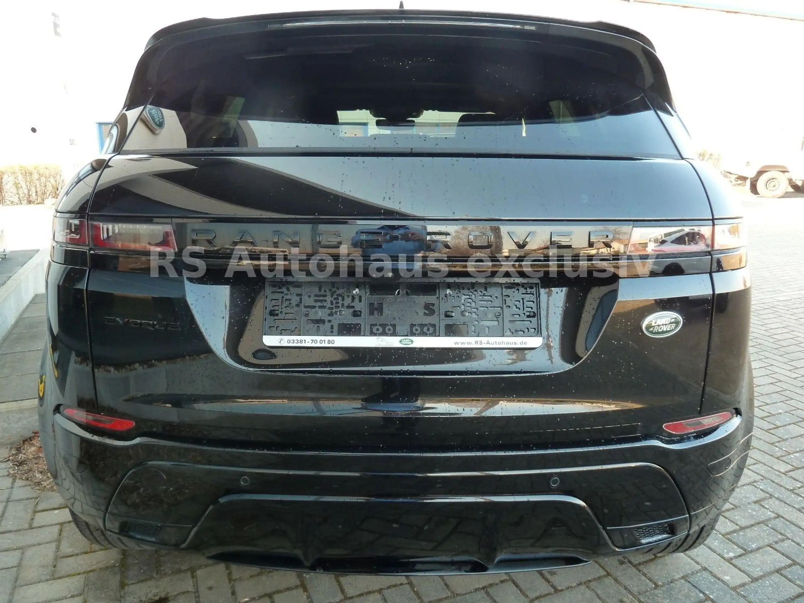 Land Rover - Range Rover Evoque