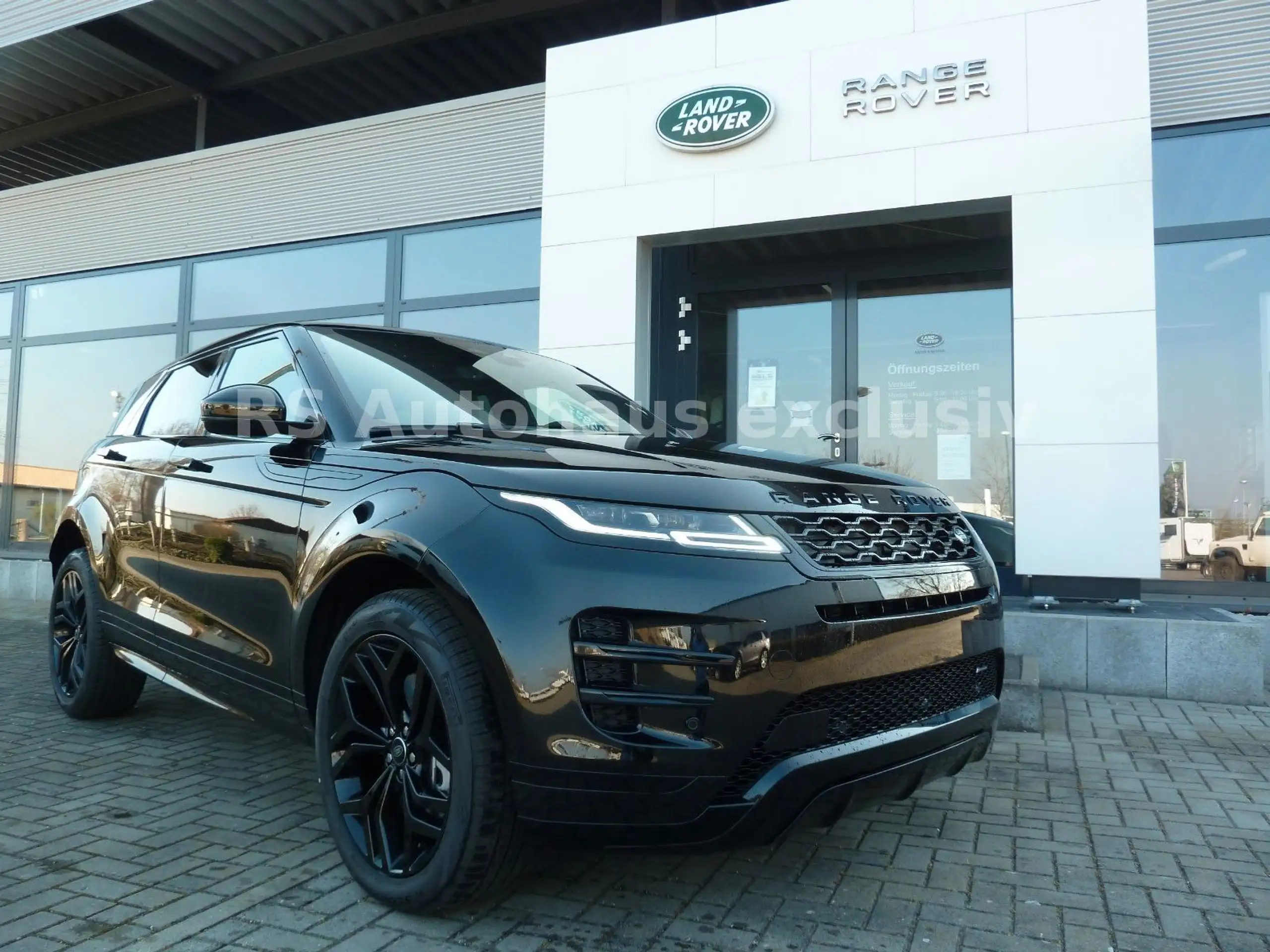 Land Rover - Range Rover Evoque