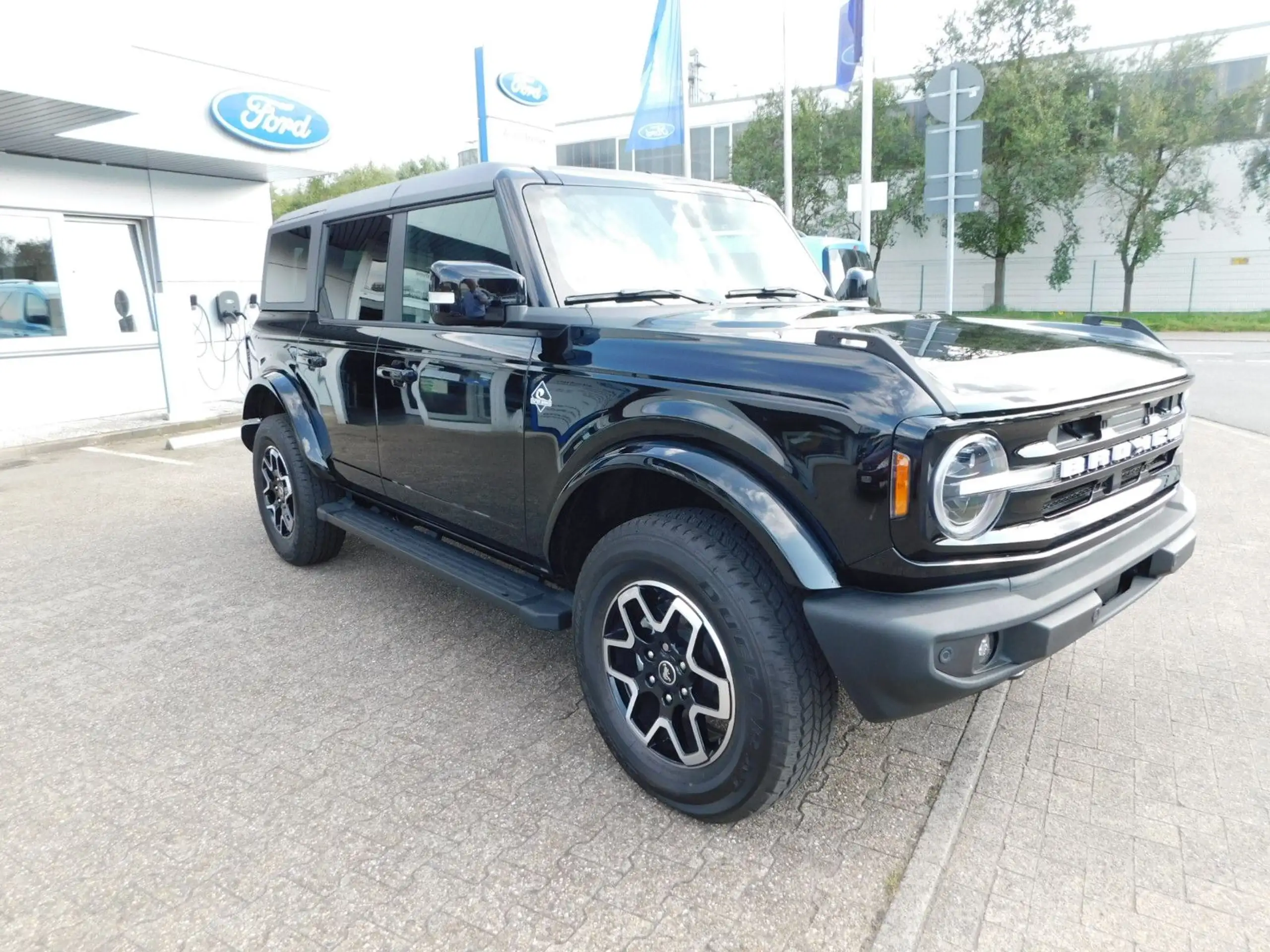 Ford - Bronco