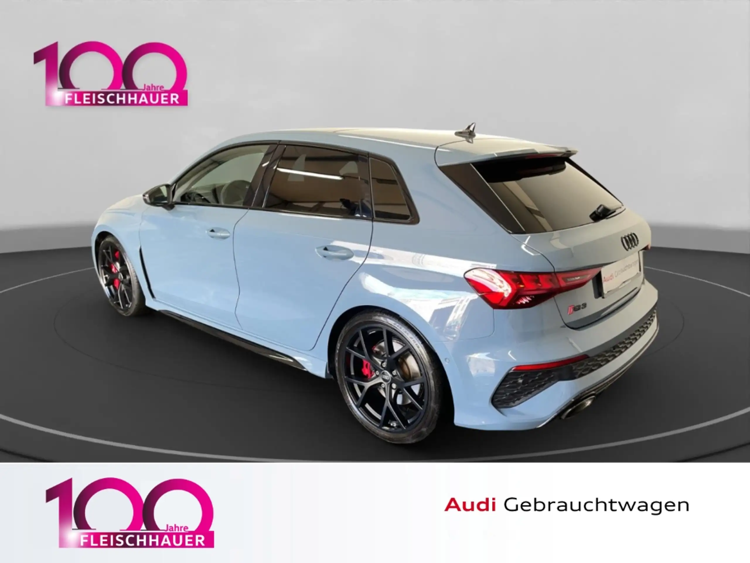 Audi - RS3