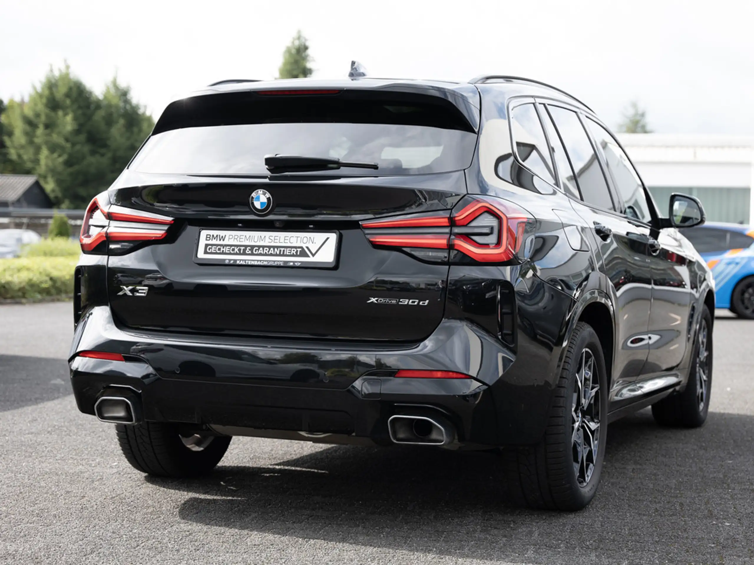 BMW - X3