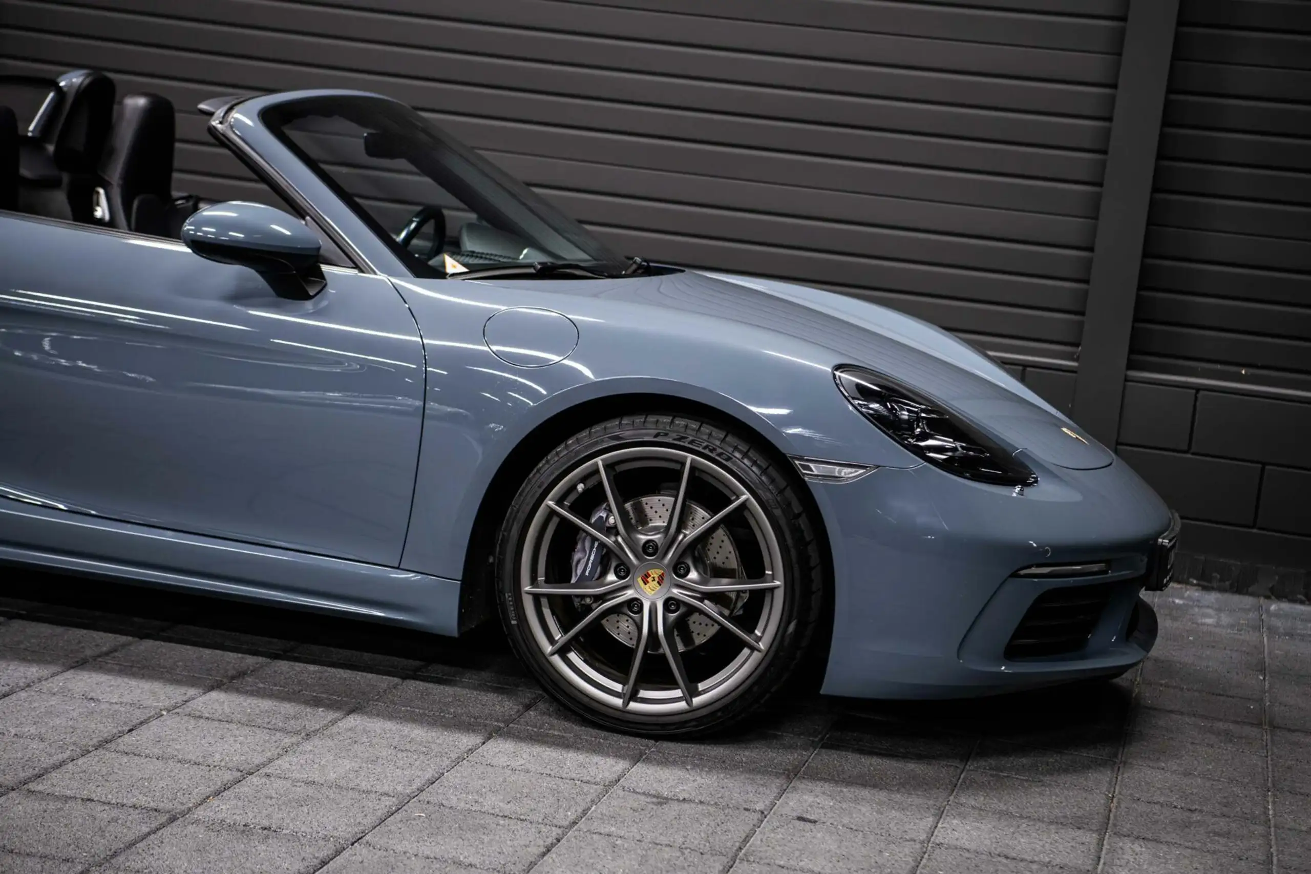 Porsche - Boxster