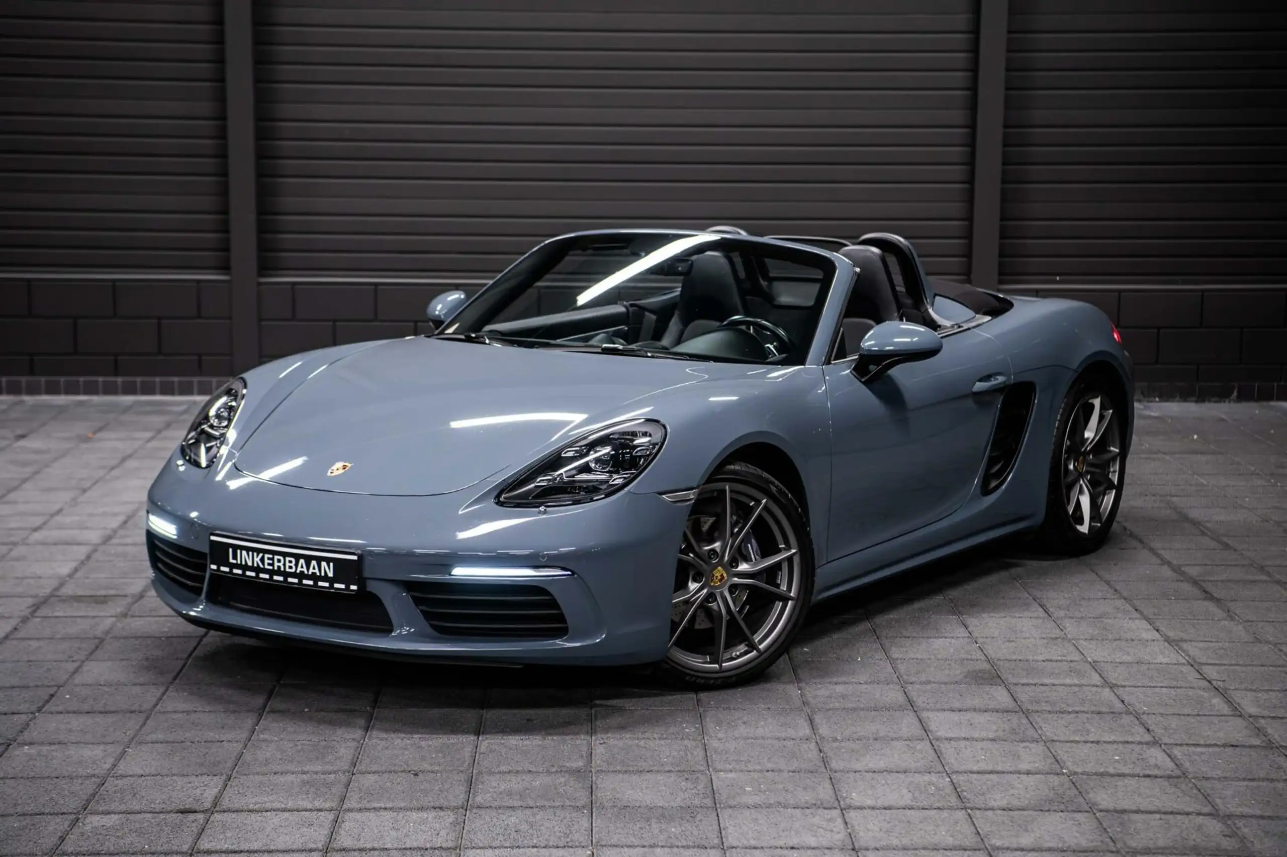 Porsche - Boxster