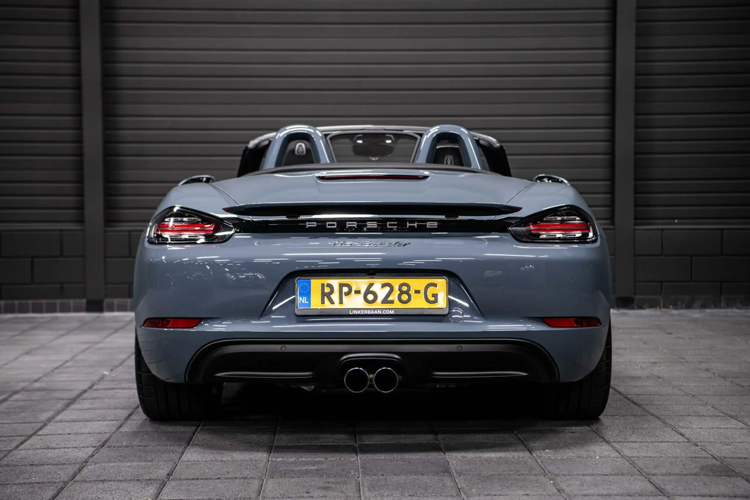 Porsche - Boxster