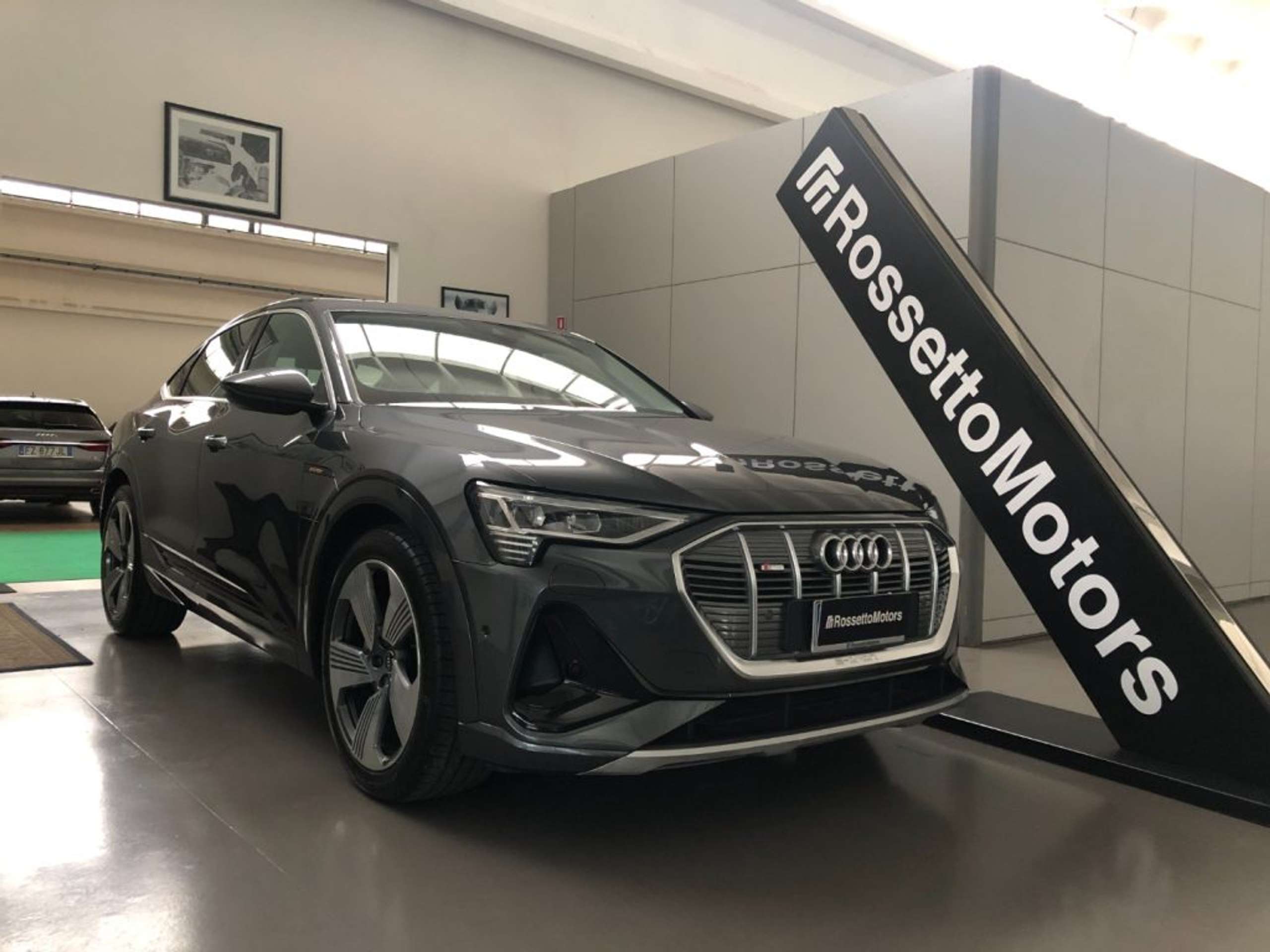 Audi e-tron 2021