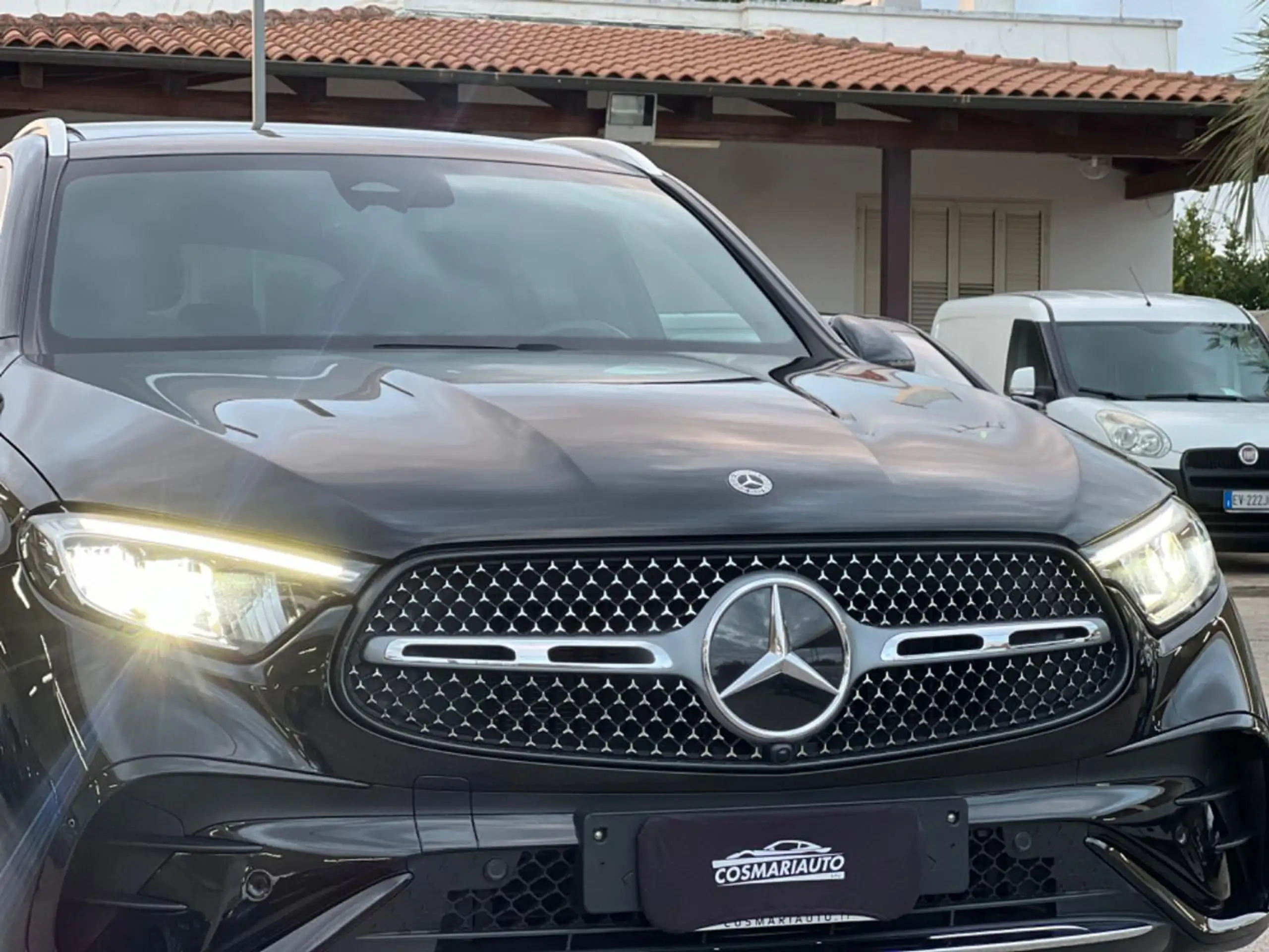 Mercedes-Benz - GLC 220