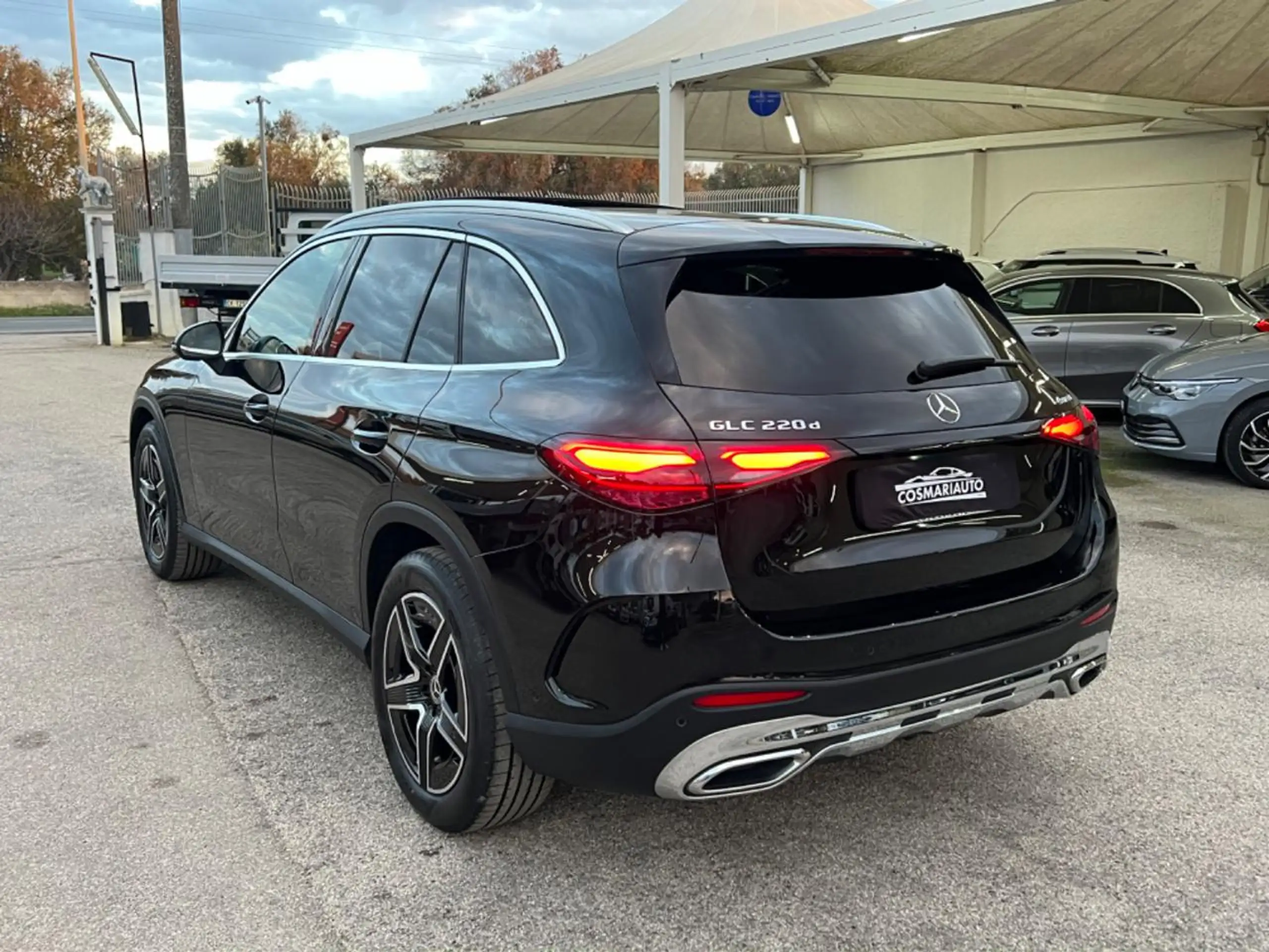 Mercedes-Benz - GLC 220