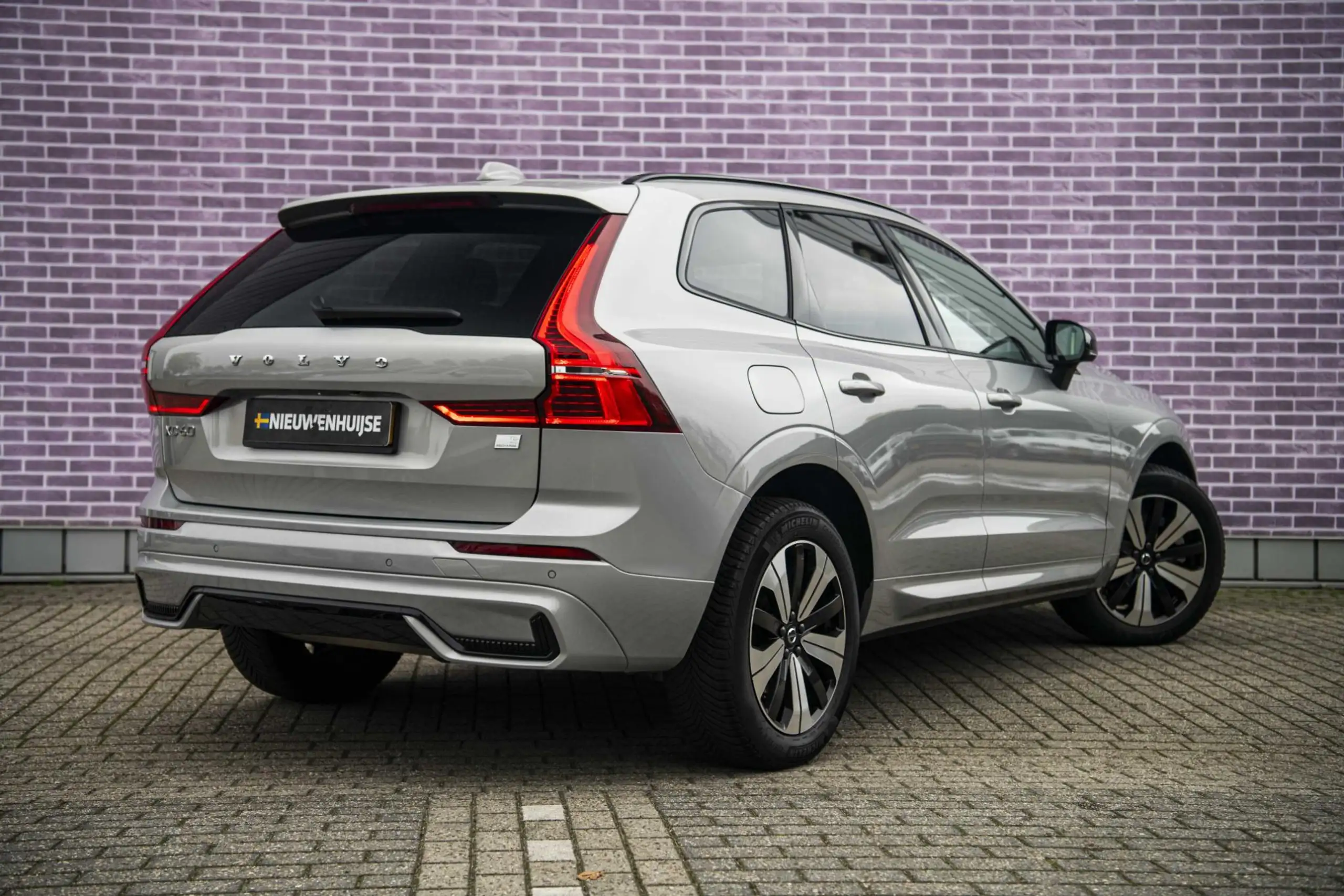 Volvo - XC60