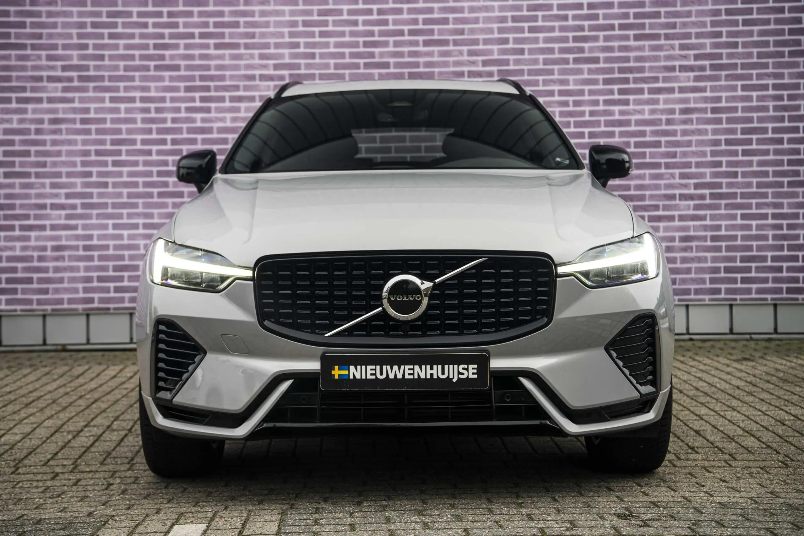 Volvo - XC60