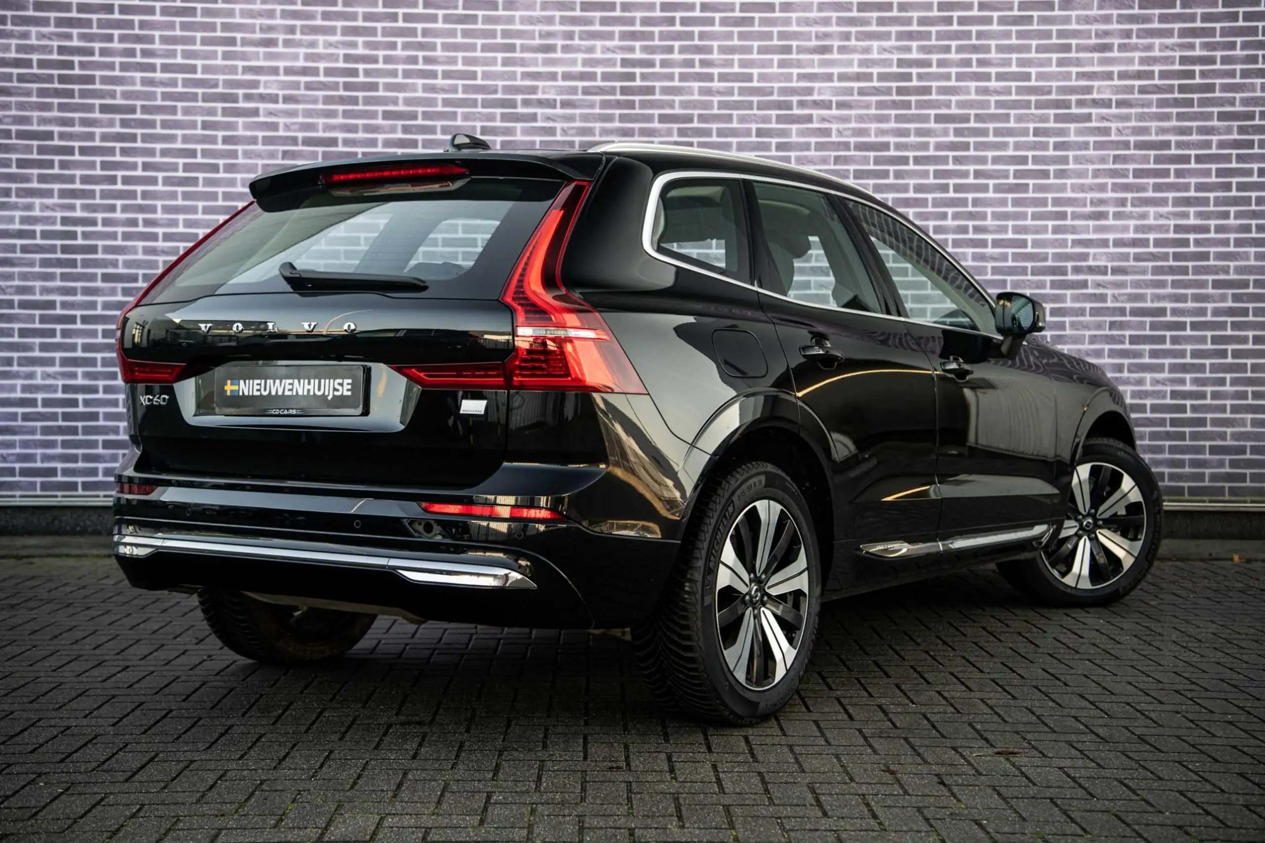 Volvo - XC60