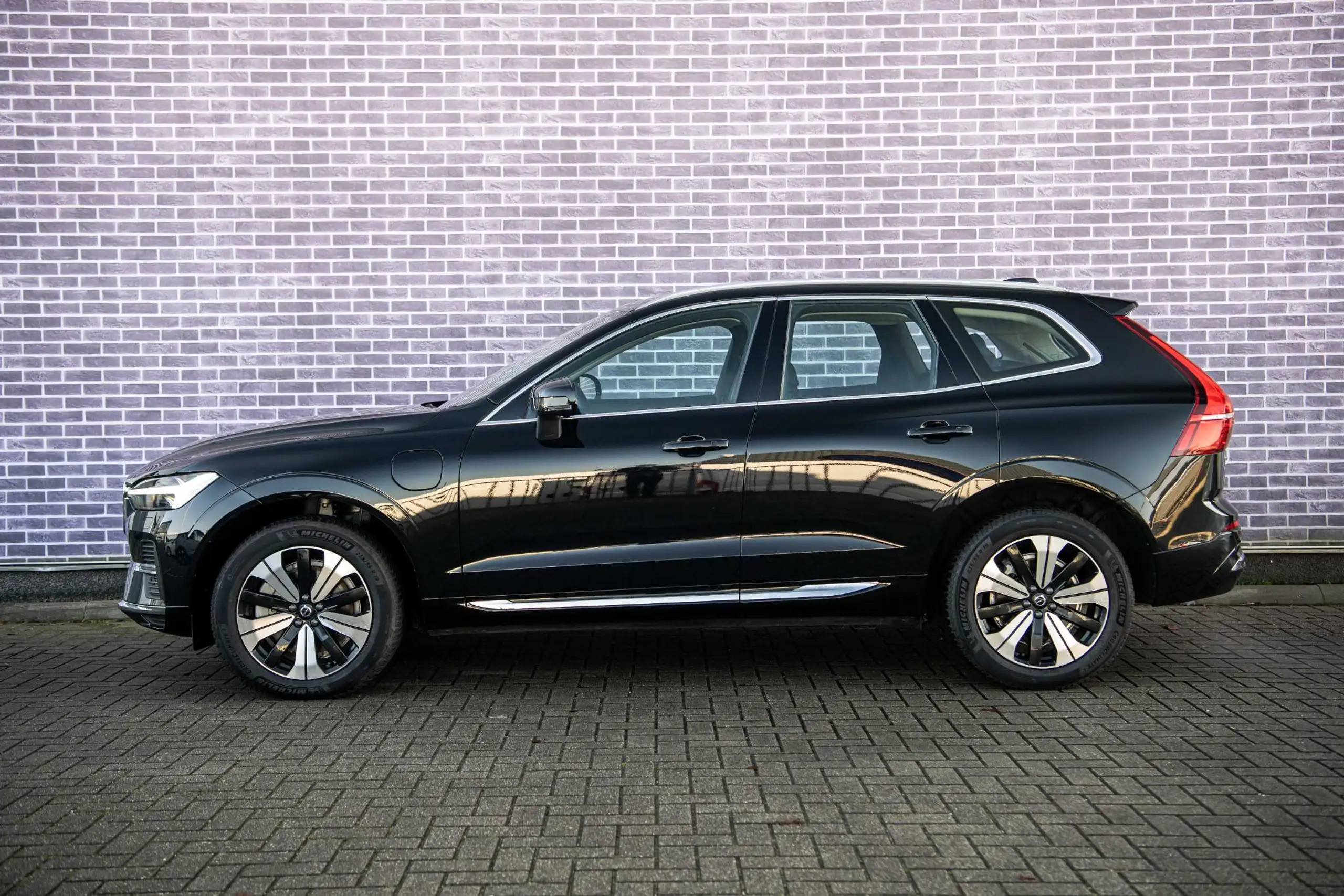 Volvo - XC60