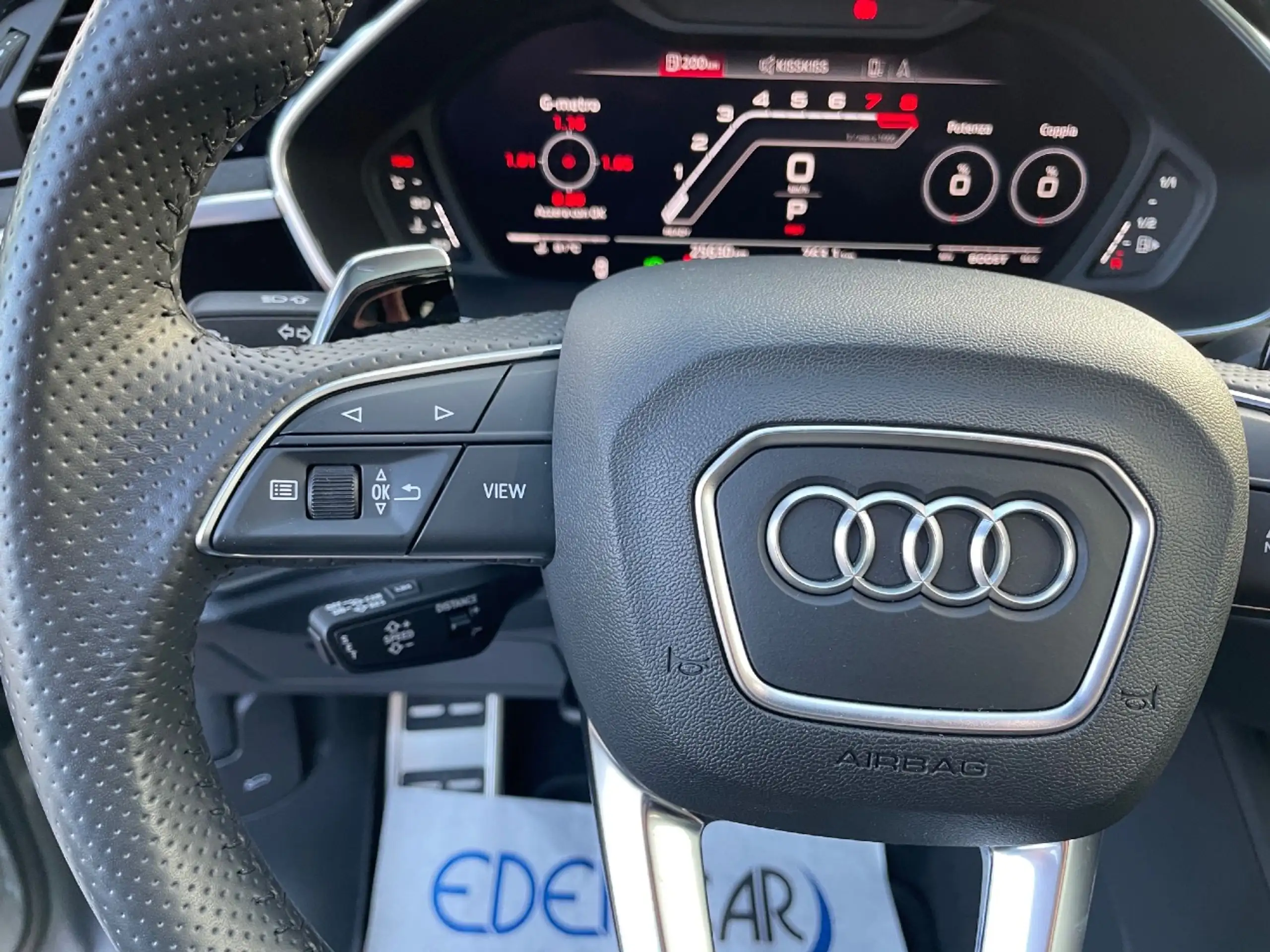 Audi - RS Q3