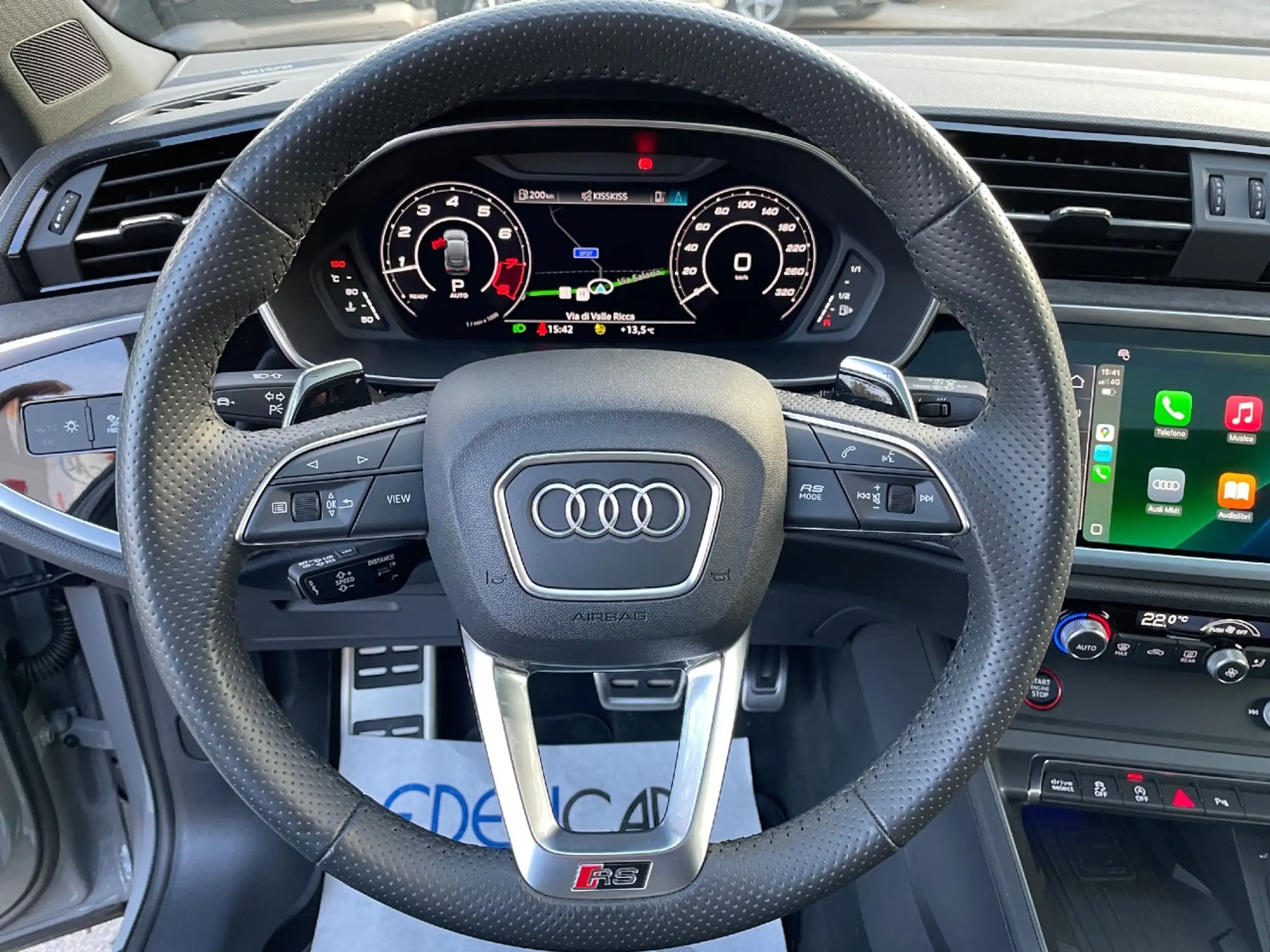 Audi - RS Q3