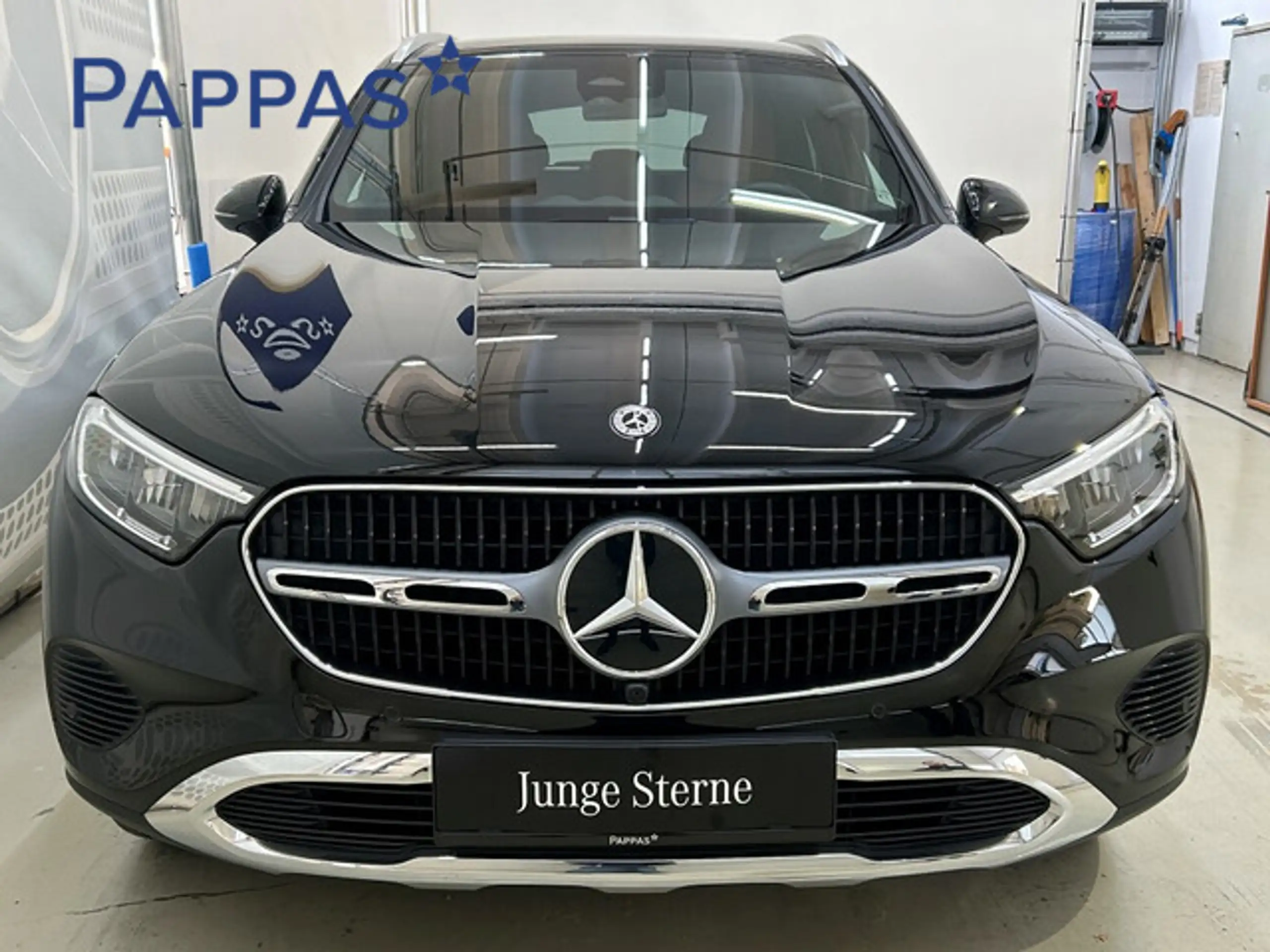 Mercedes-Benz - GLC 220