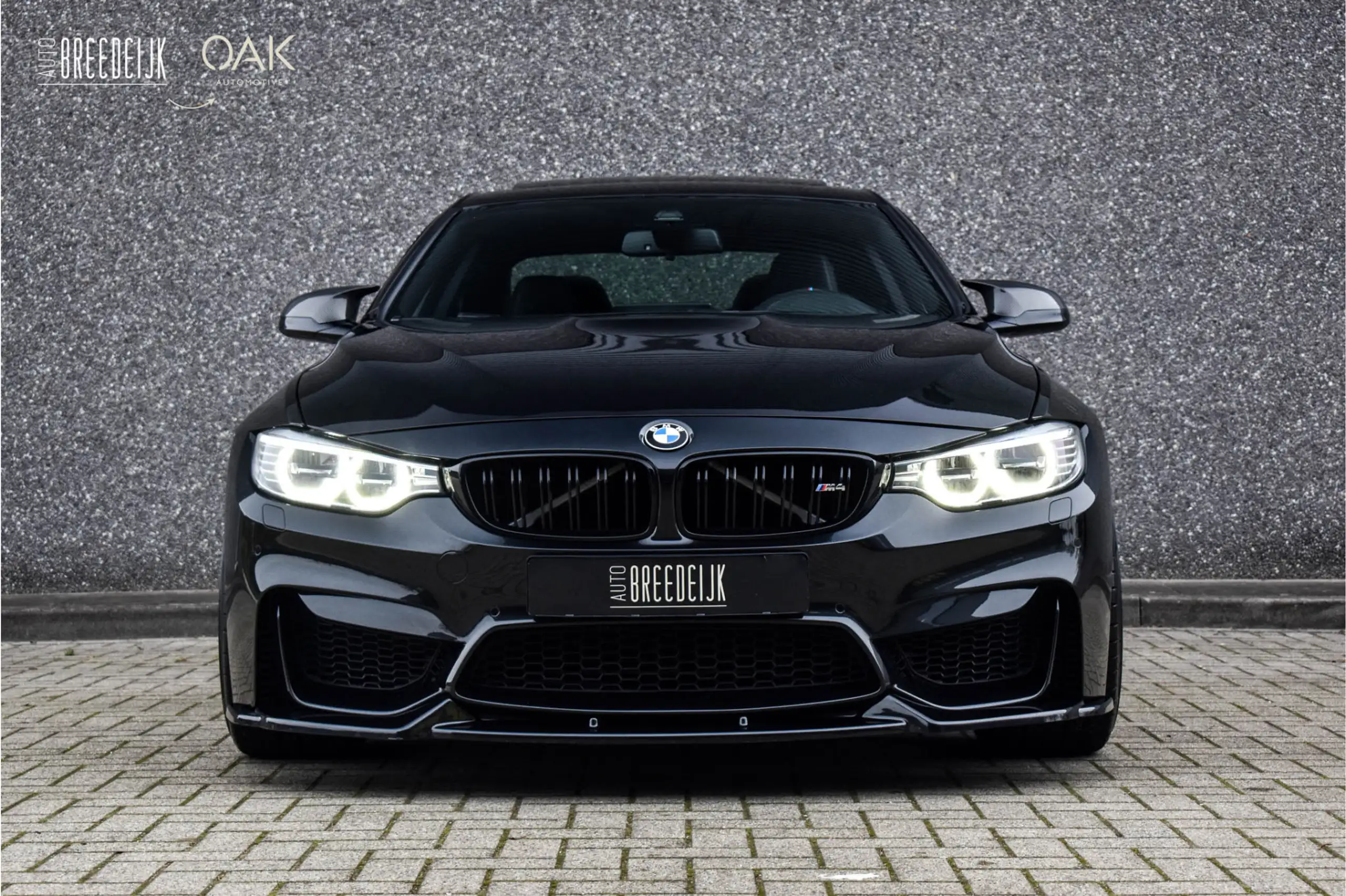 BMW - M4