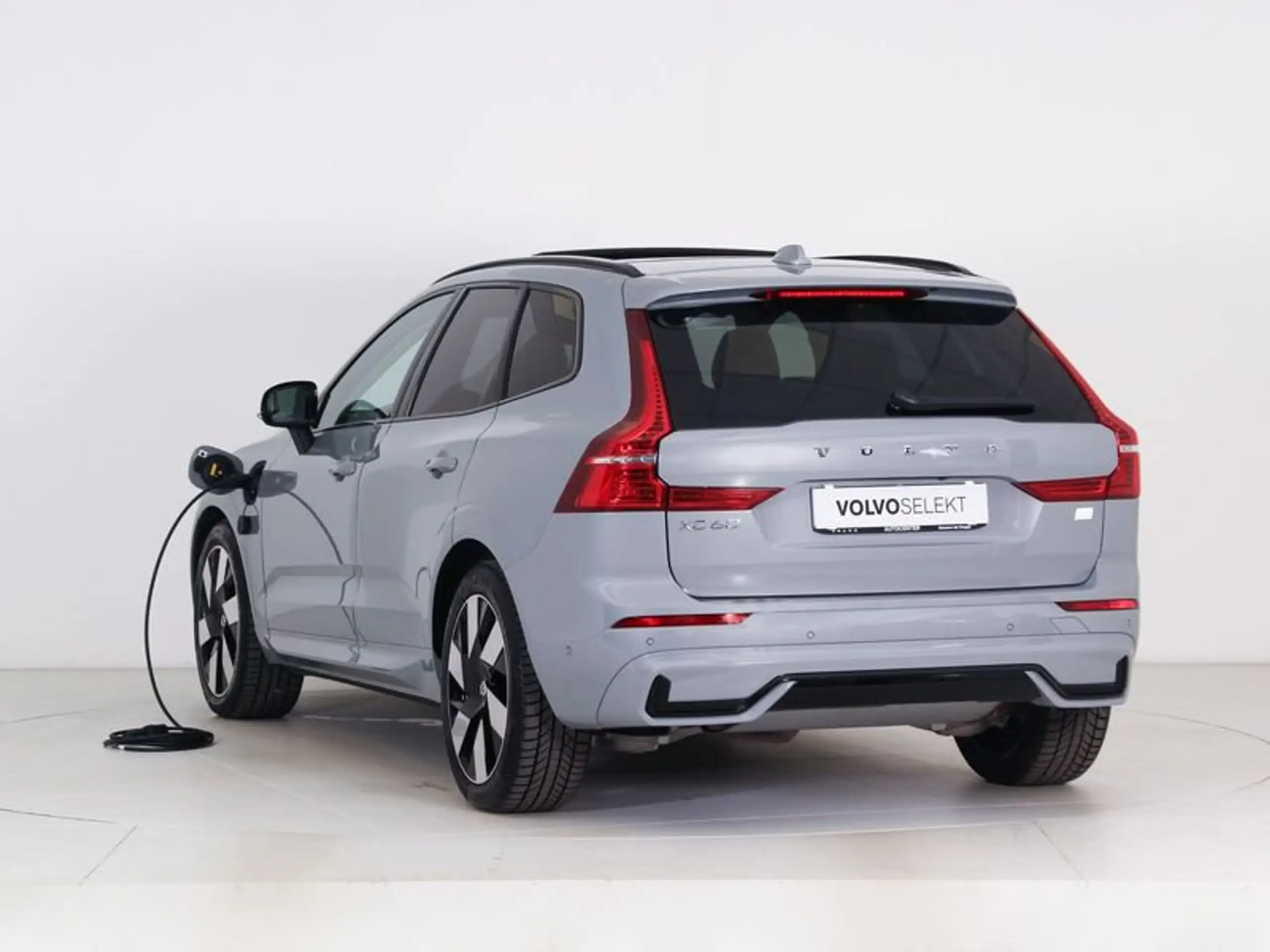 Volvo - XC60