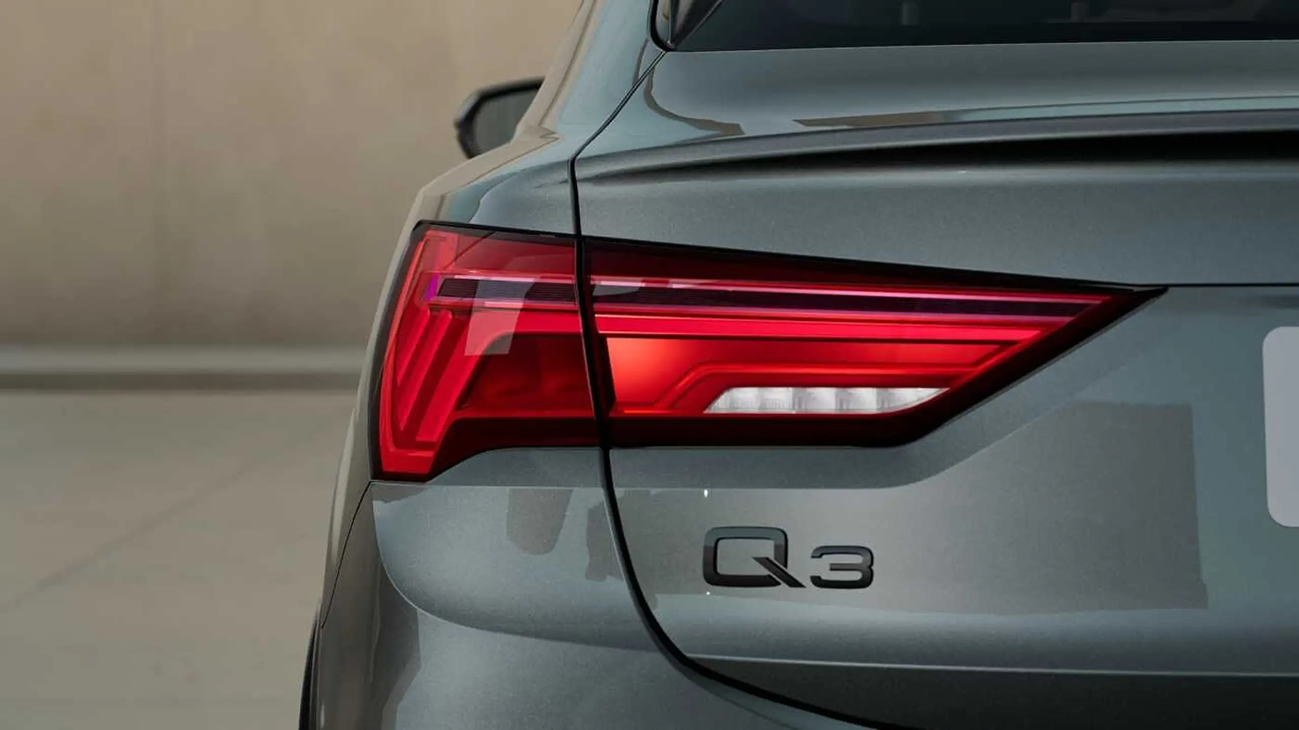 Audi - Q3