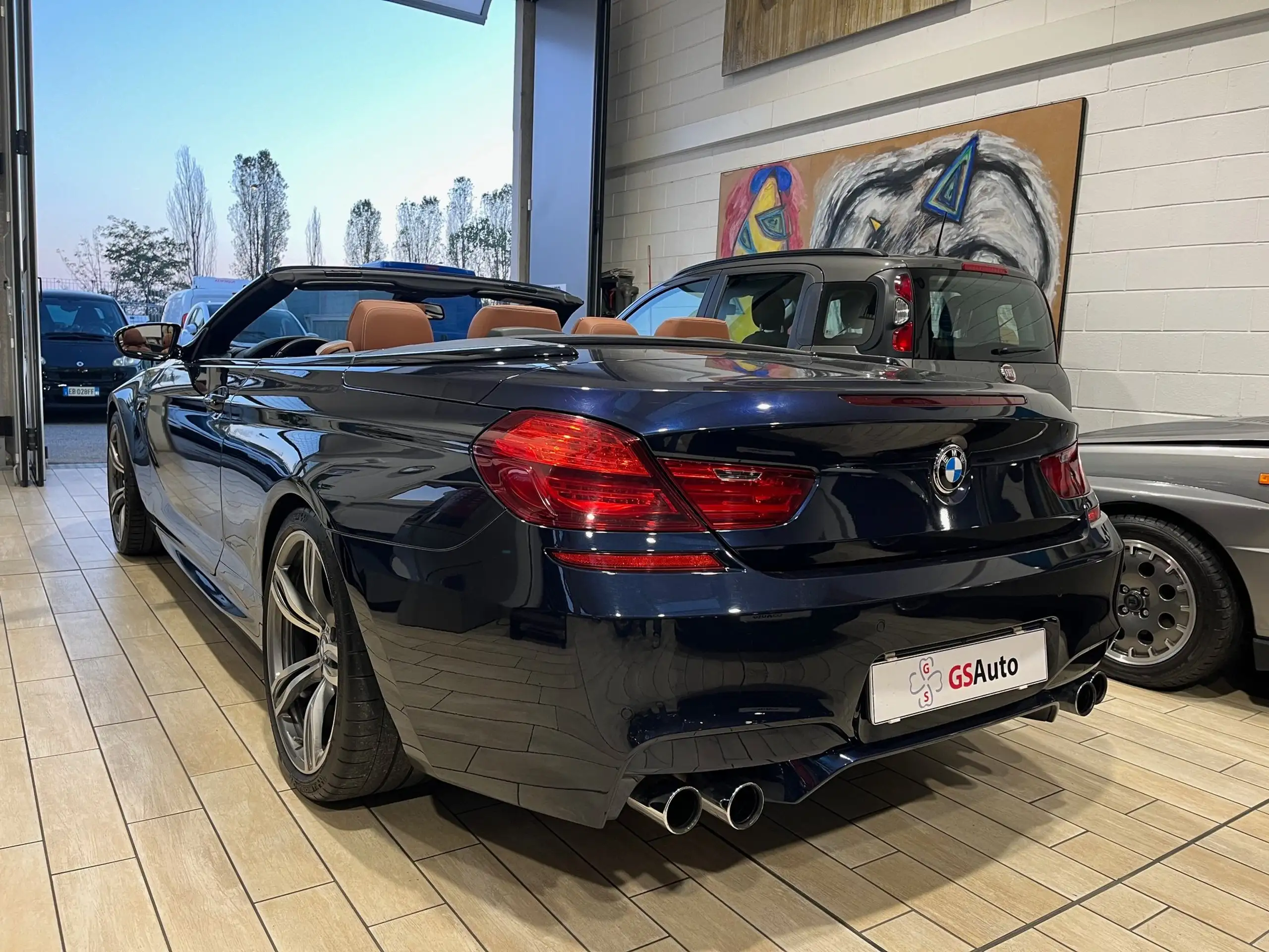 BMW - M6