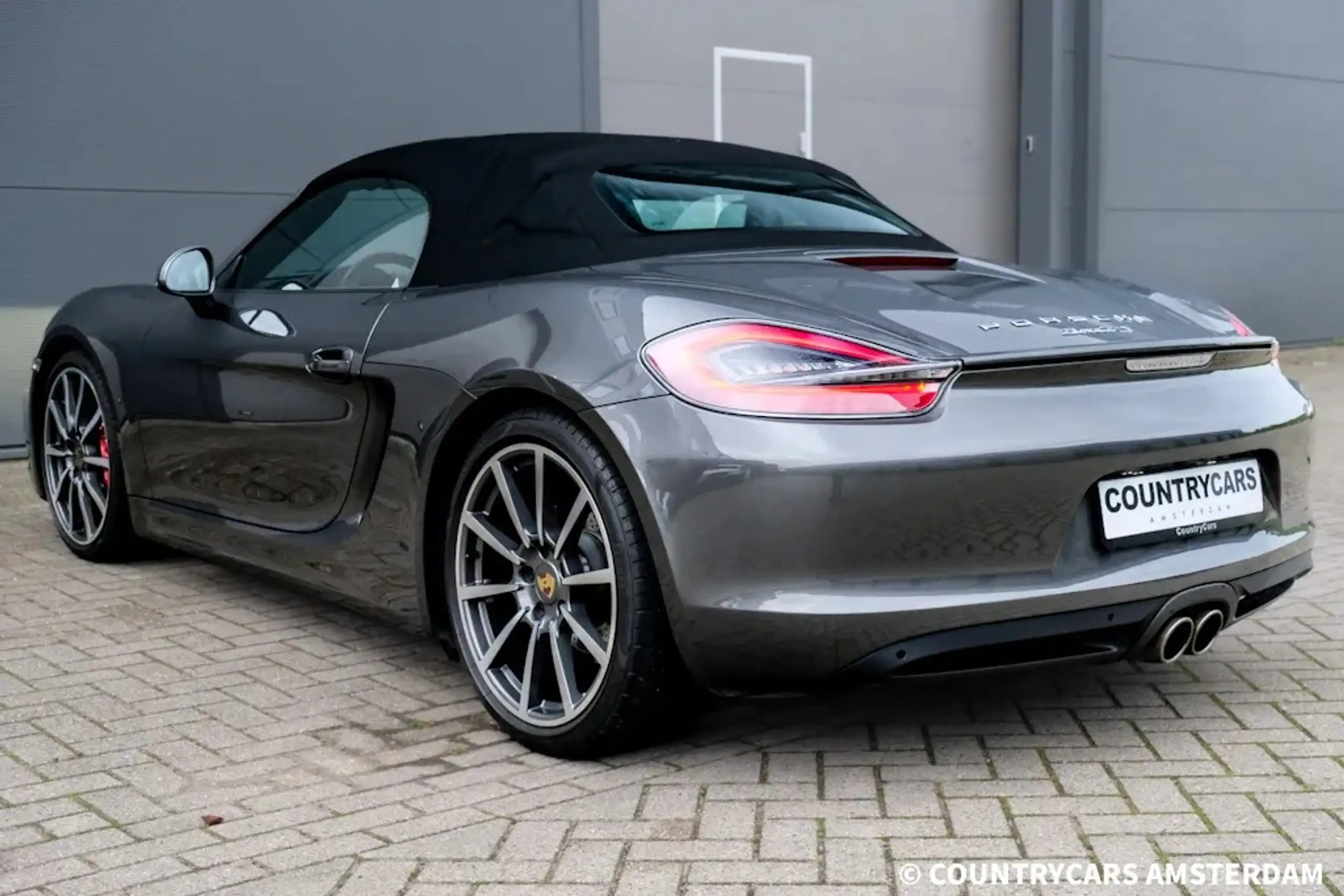 Porsche - Boxster