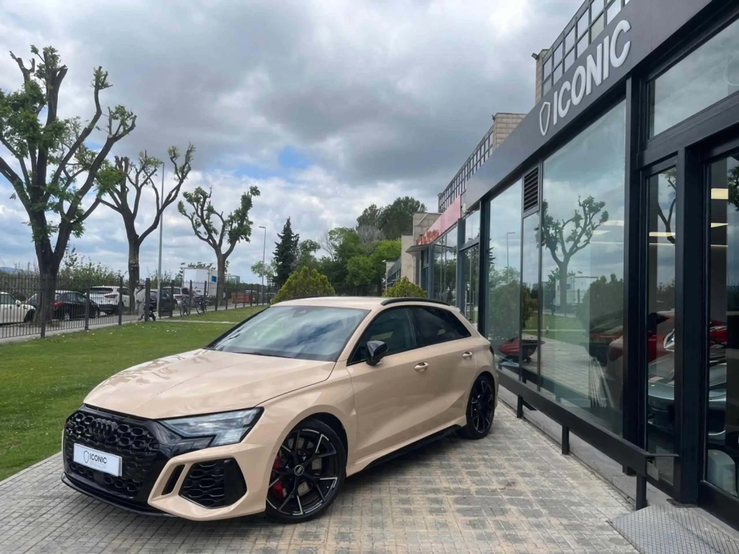 Audi - RS3