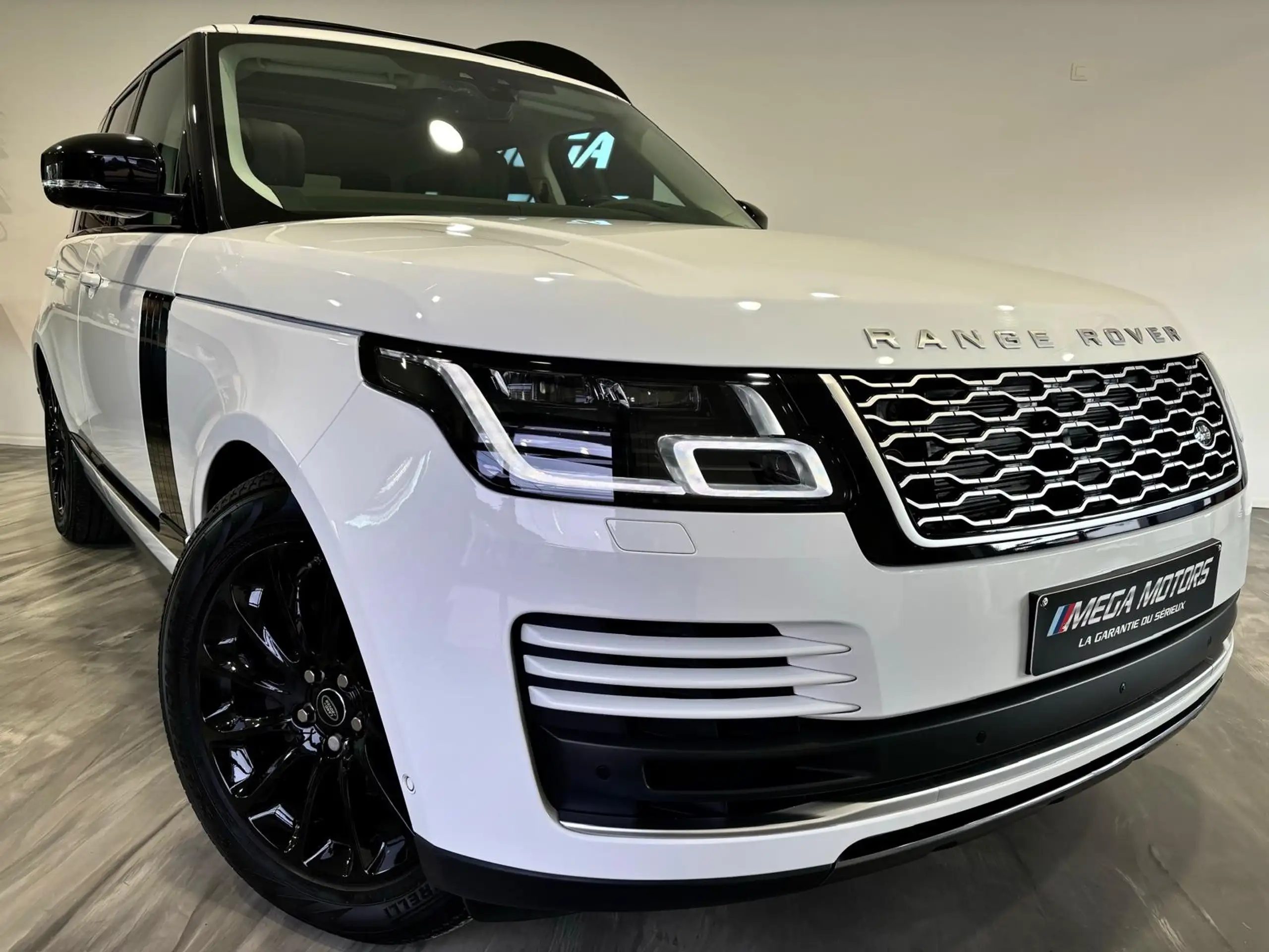 Land Rover - Range Rover