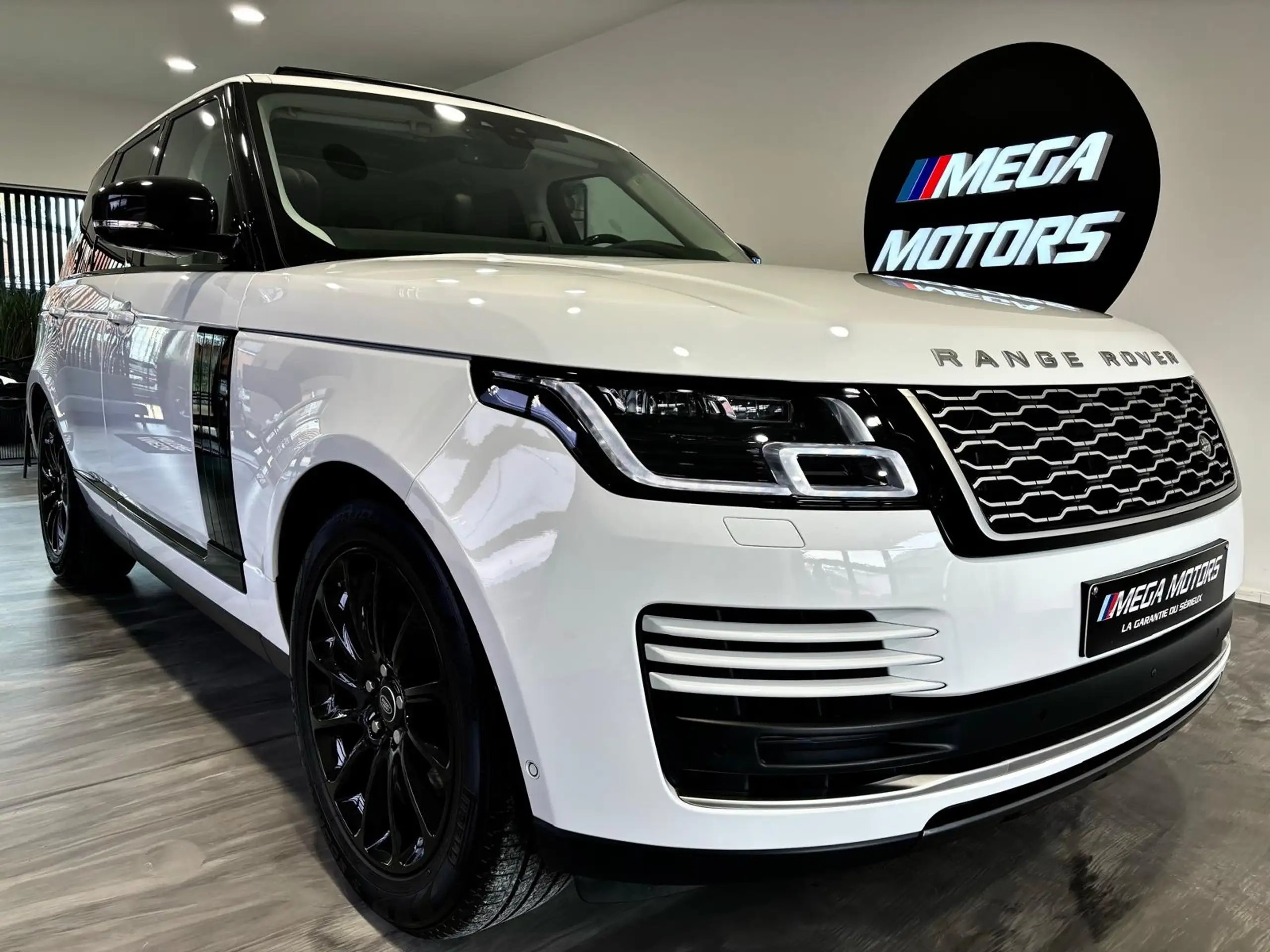 Land Rover - Range Rover