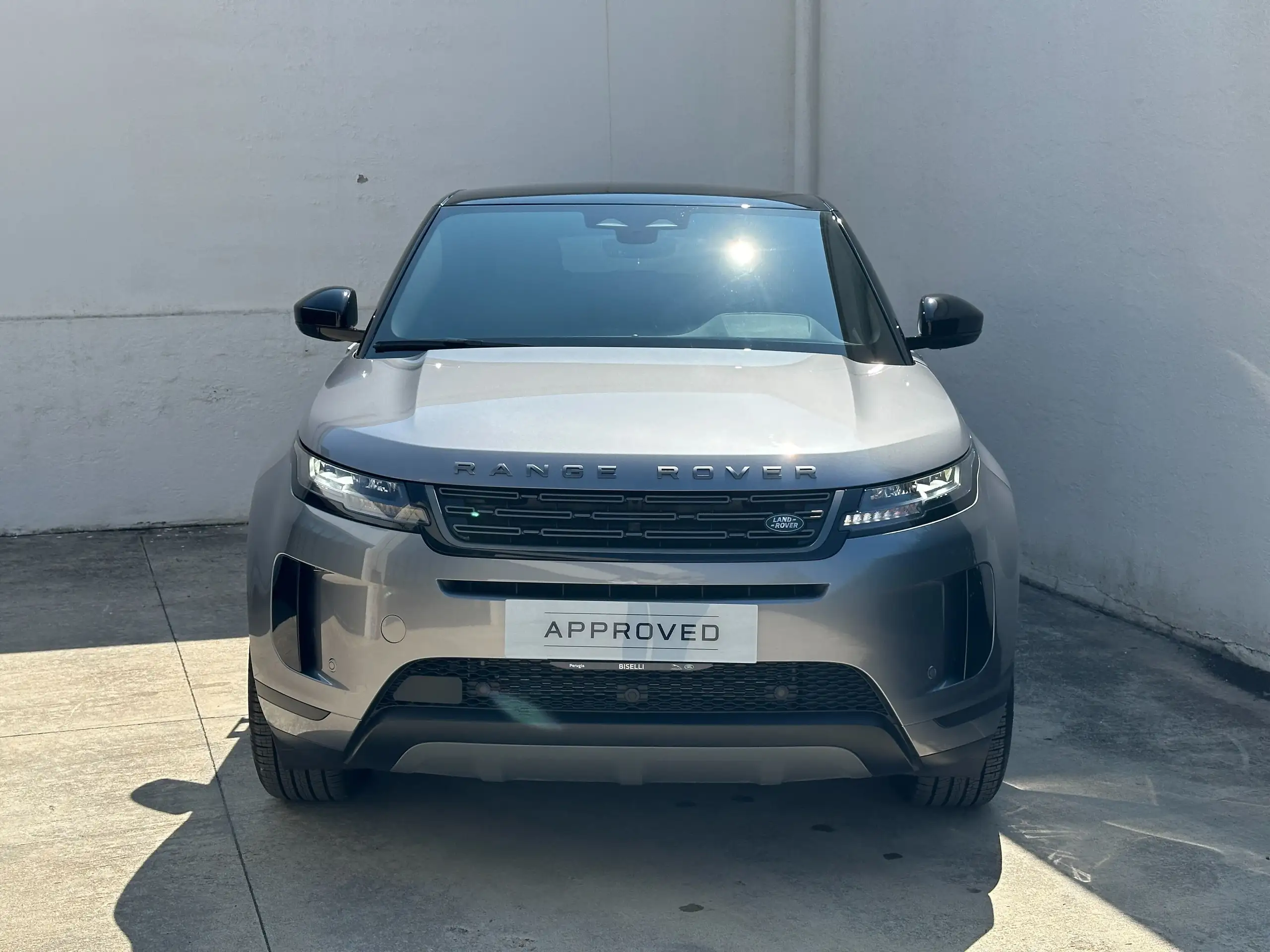 Land Rover - Range Rover Evoque