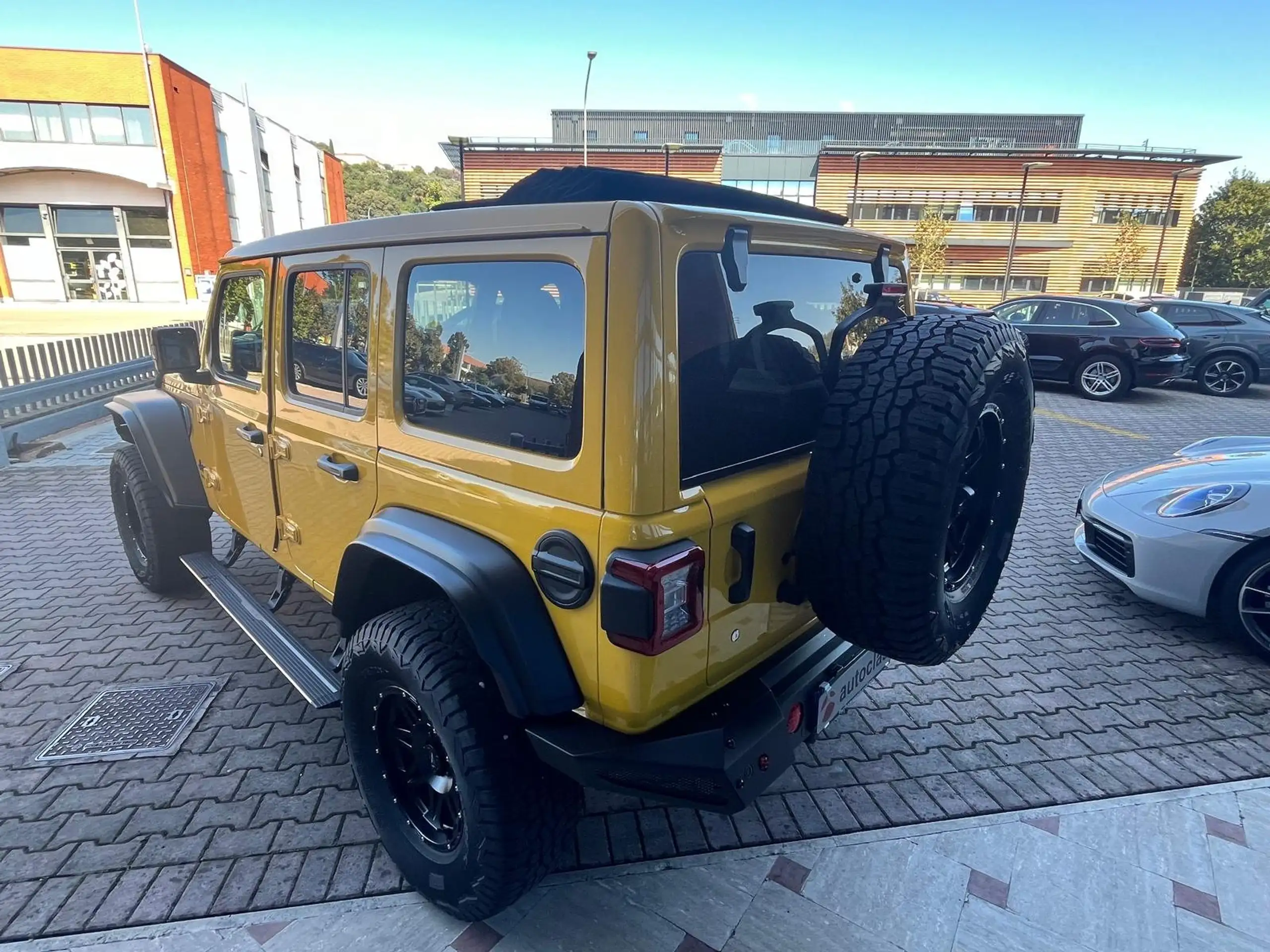 Jeep - Wrangler