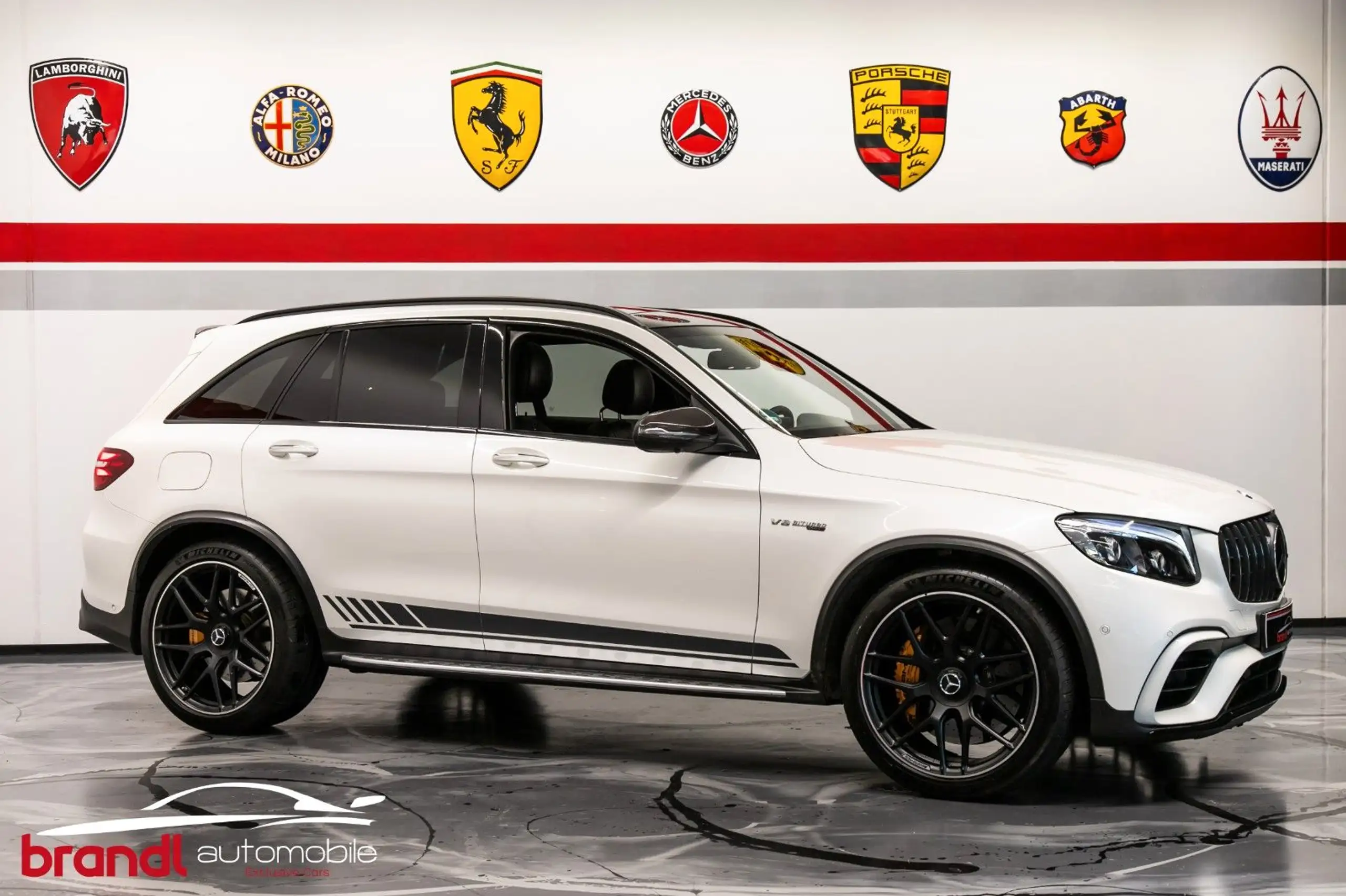 Mercedes-Benz - GLC 63 AMG