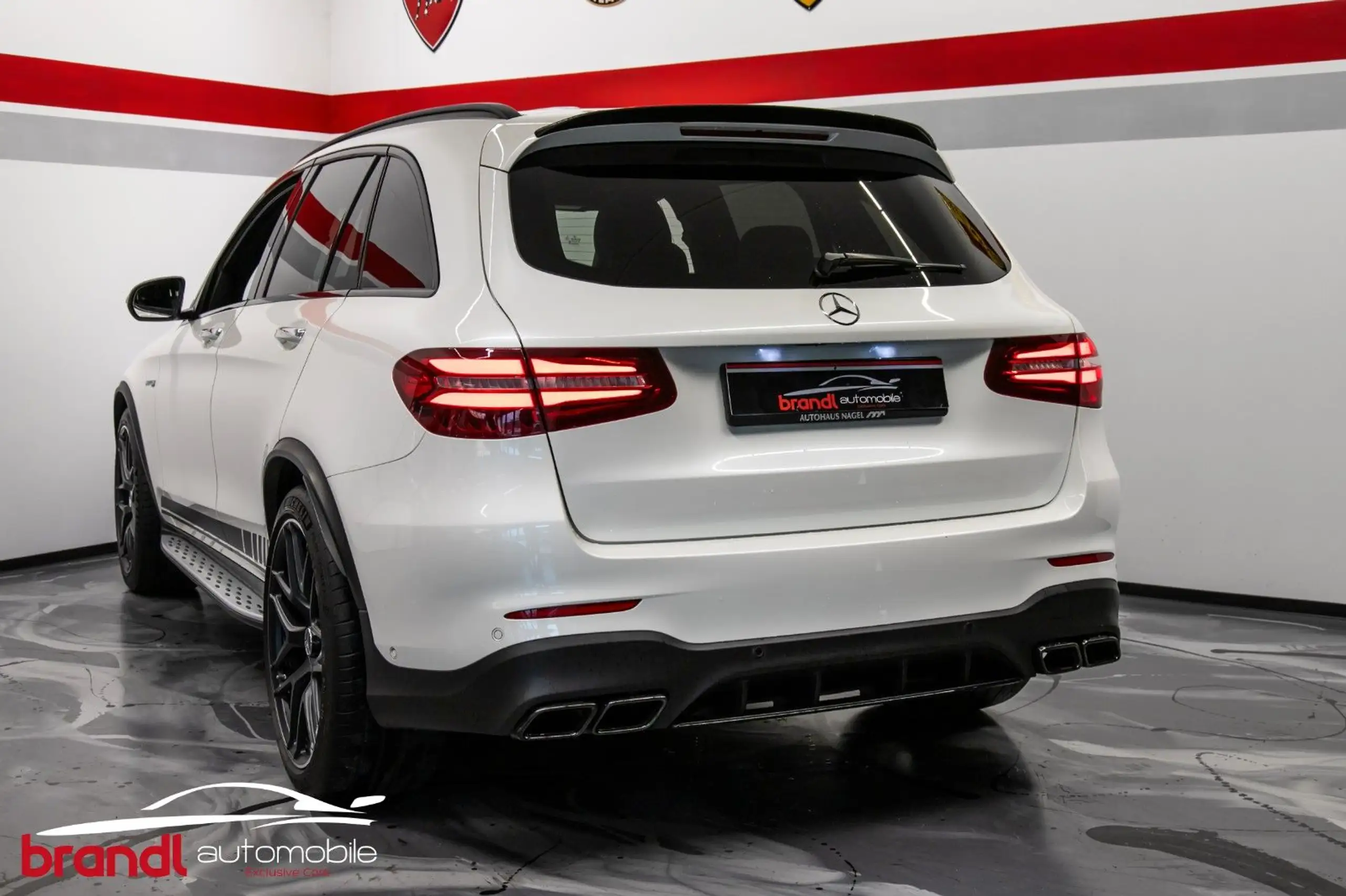 Mercedes-Benz - GLC 63 AMG