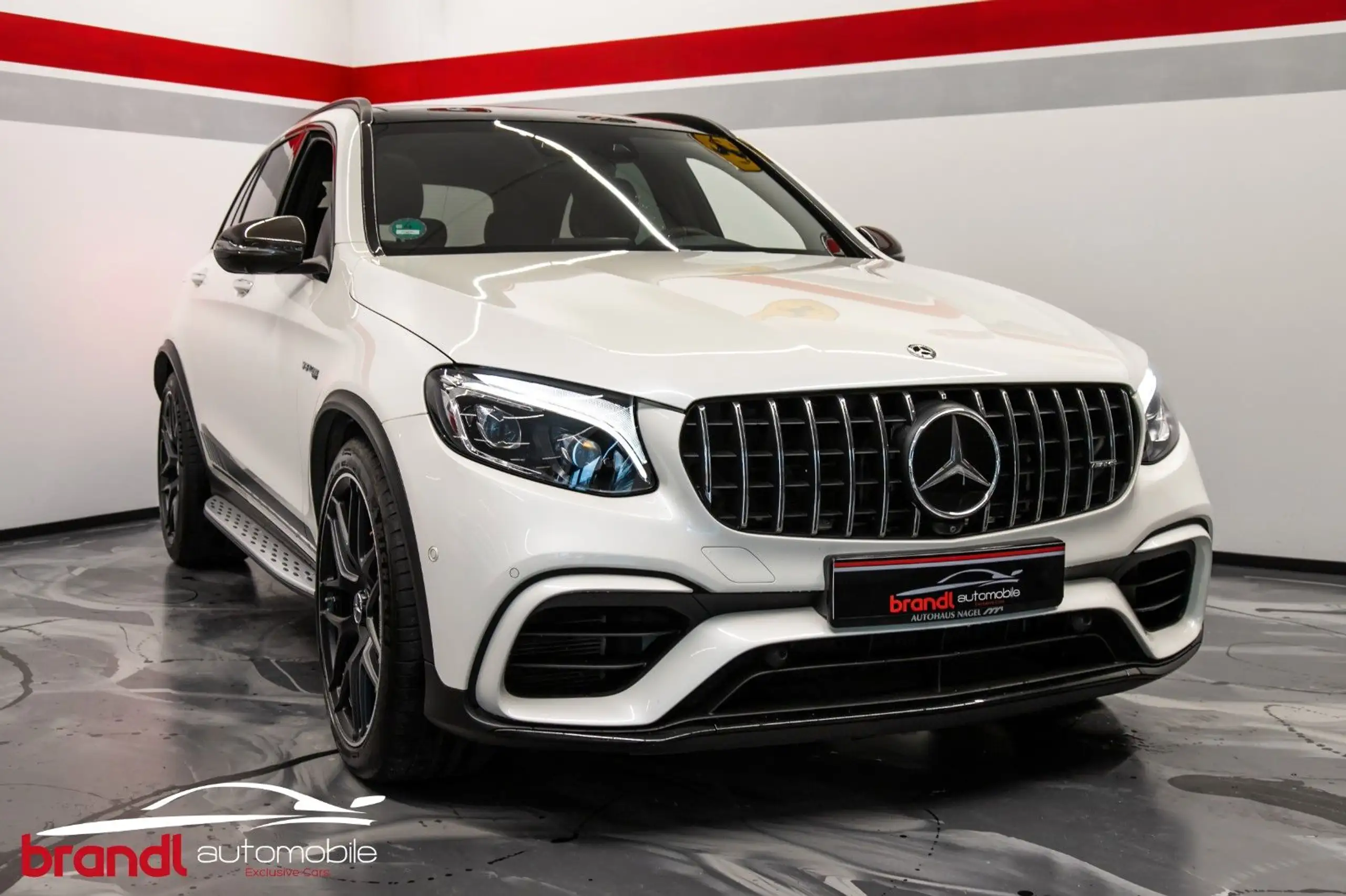 Mercedes-Benz - GLC 63 AMG