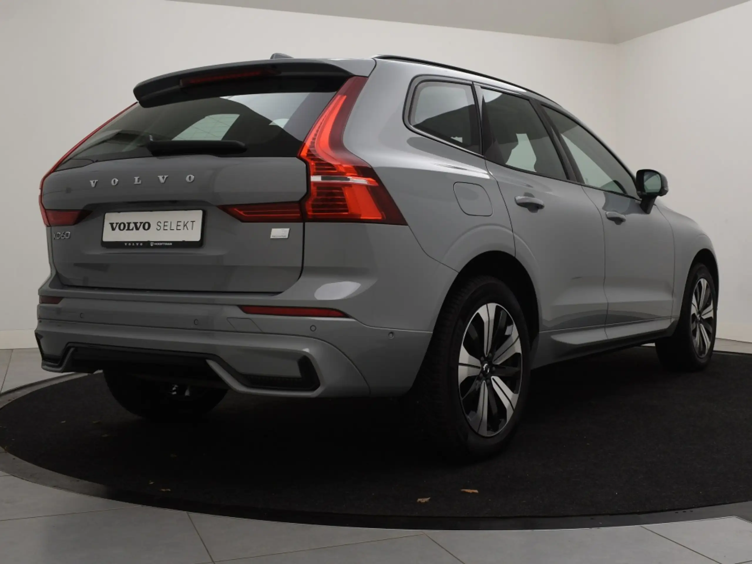 Volvo - XC60