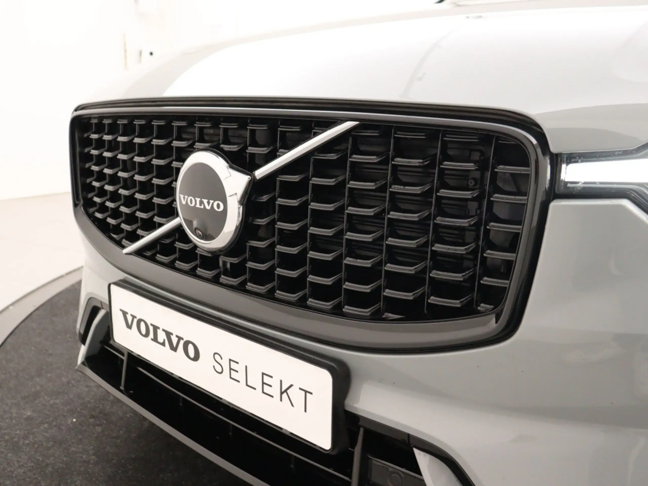 Volvo - XC60