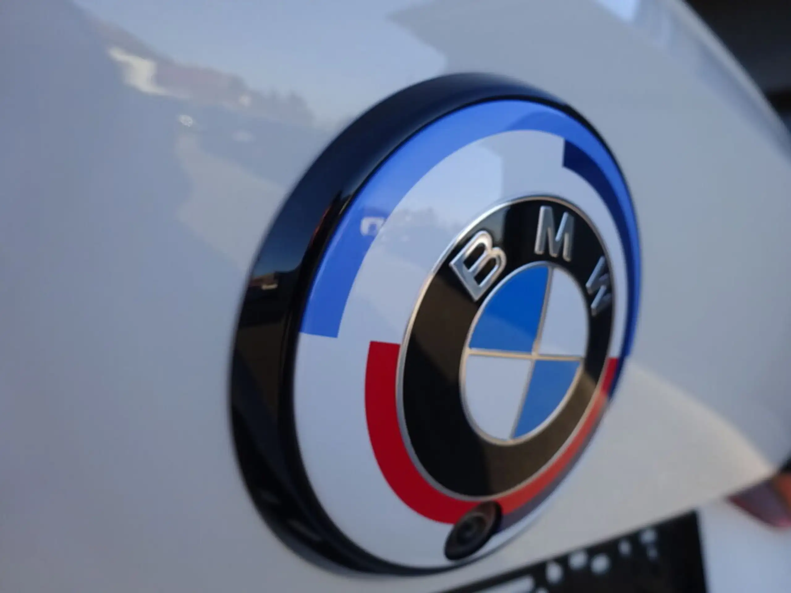 BMW - i4