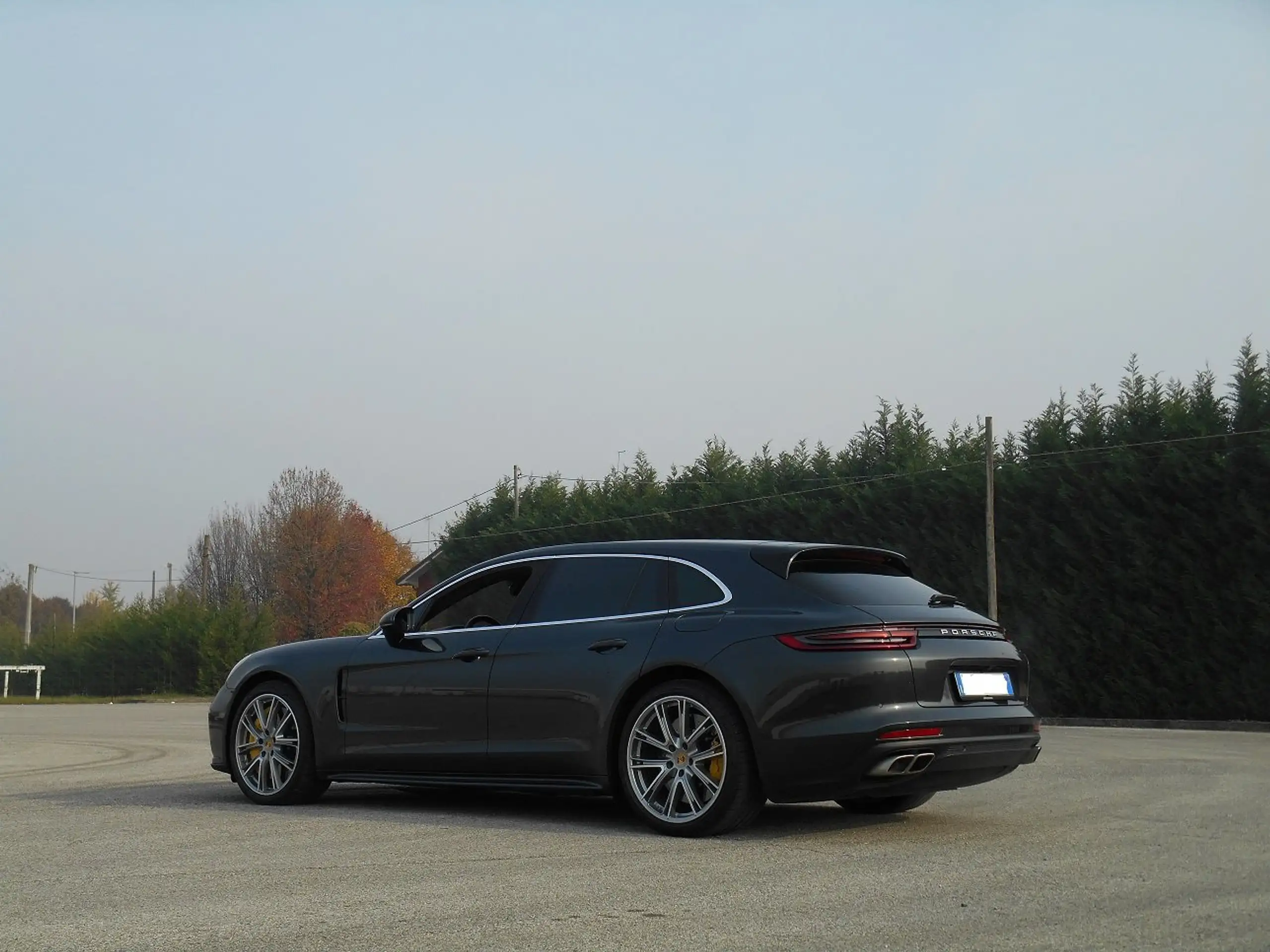 Porsche - Panamera